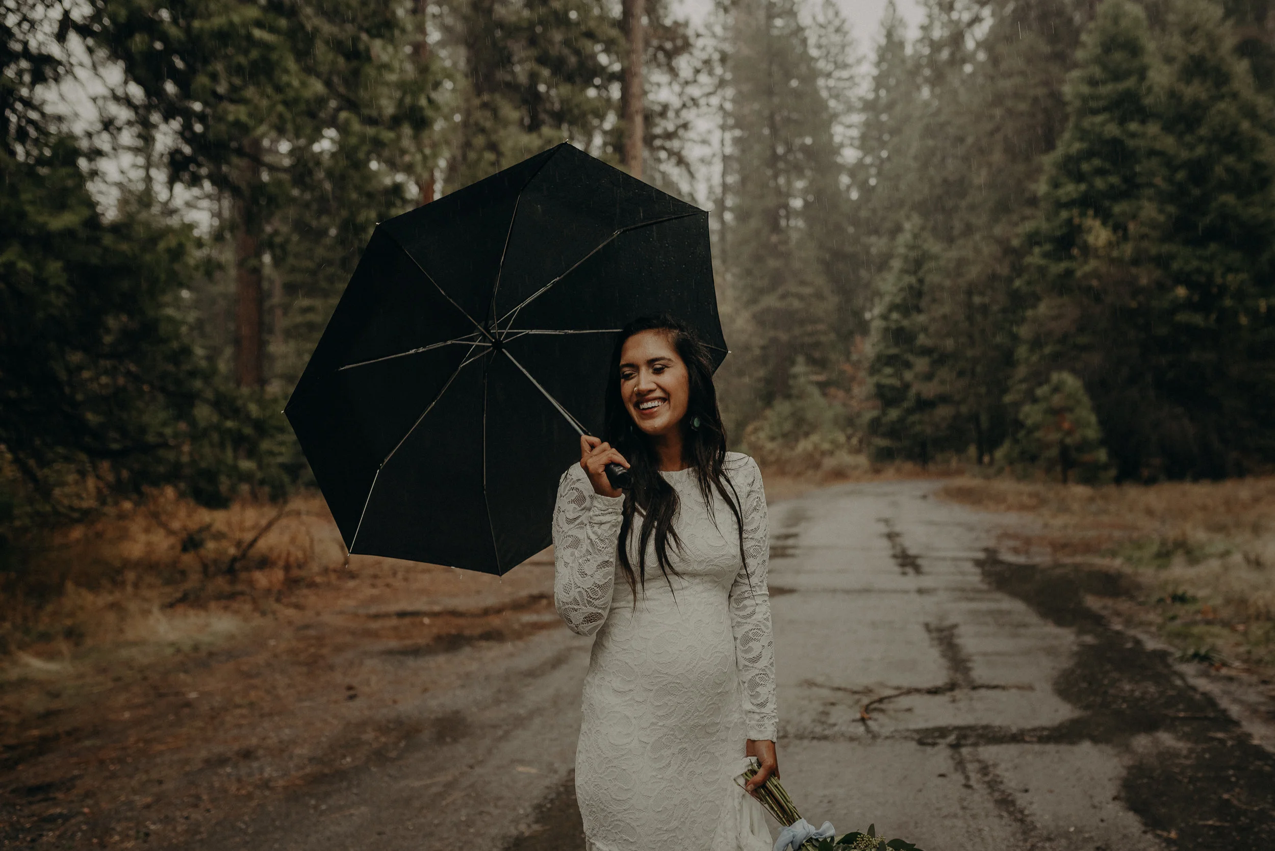 Isaiah + Taylor Photography - Yosemite Elopement - Los Angeles Wedding Photographer-7.jpg