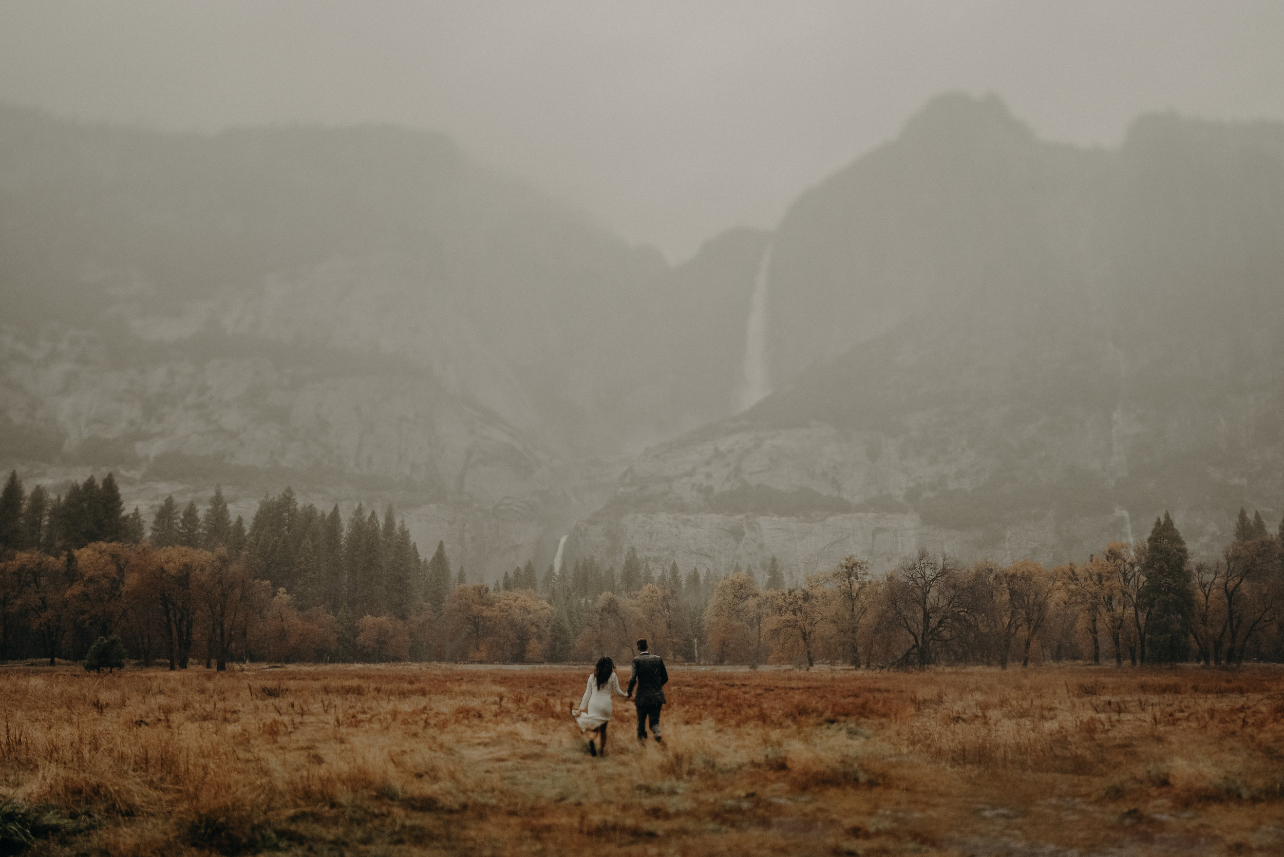 Isaiah + Taylor Photography - Yosemite Elopement - Los Angeles Wedding Photographer-51.jpg