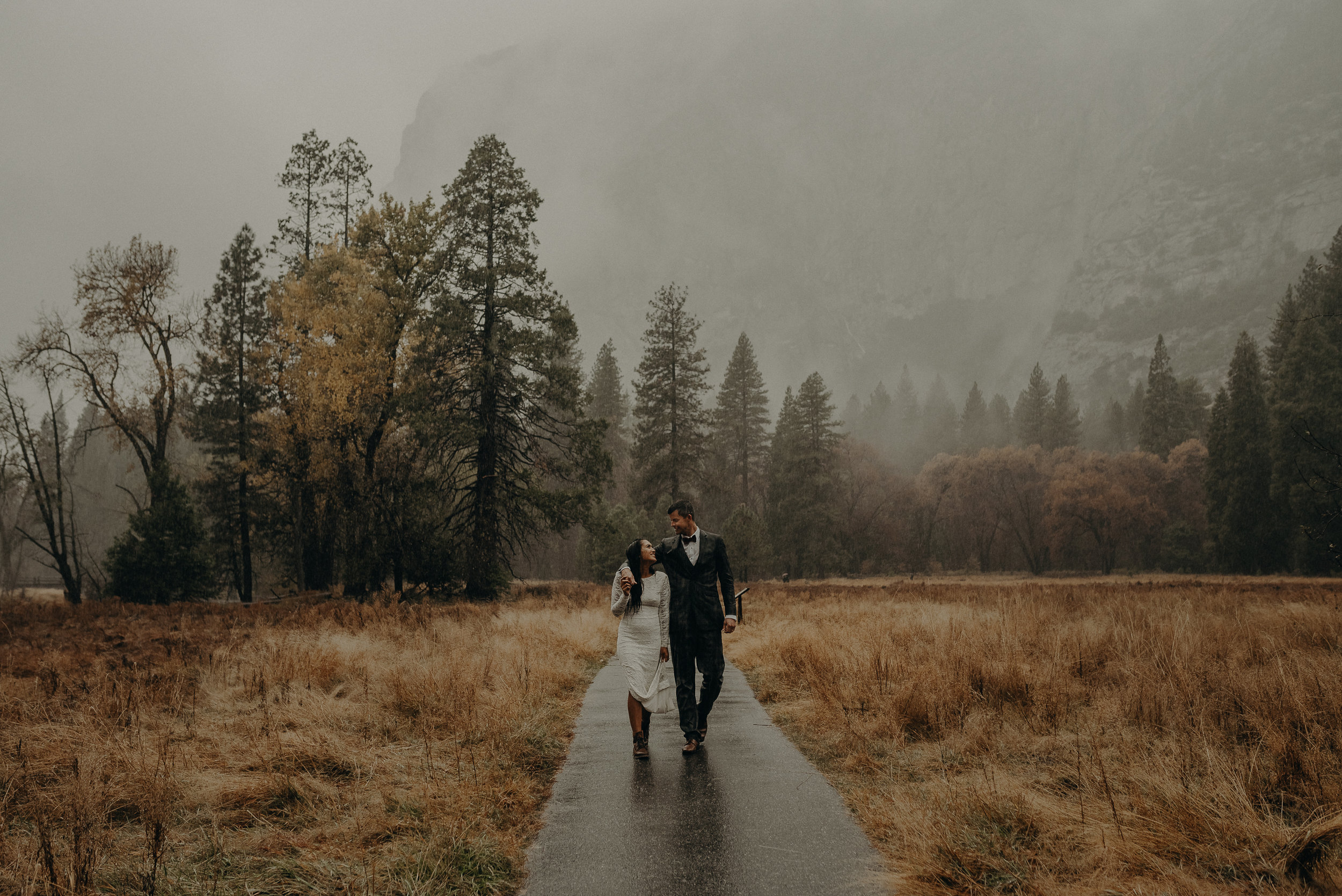 Isaiah + Taylor Photography - Yosemite Elopement - Los Angeles Wedding Photographer-75.jpg