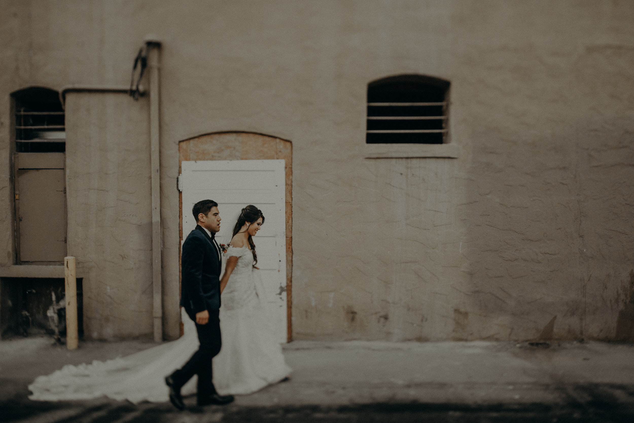 ©Isaiah + Taylor Photography - the Loft on Pine Wedding, Long Beach Wedding Photographer-153.jpg