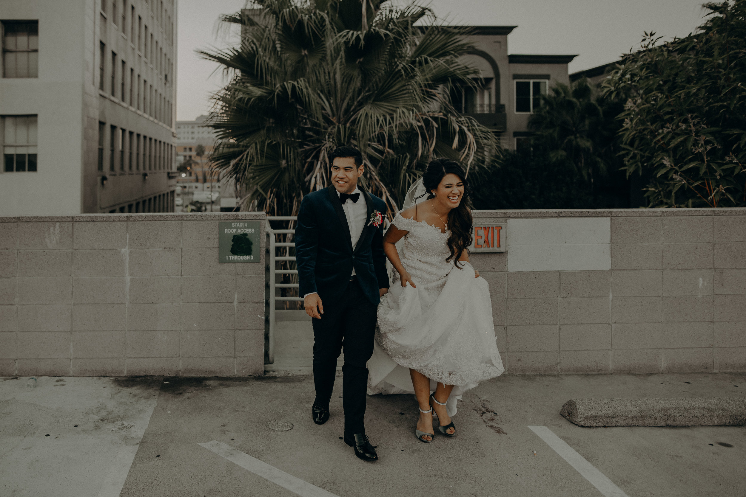 ©Isaiah + Taylor Photography - the Loft on Pine Wedding, Long Beach Wedding Photographer-160.jpg