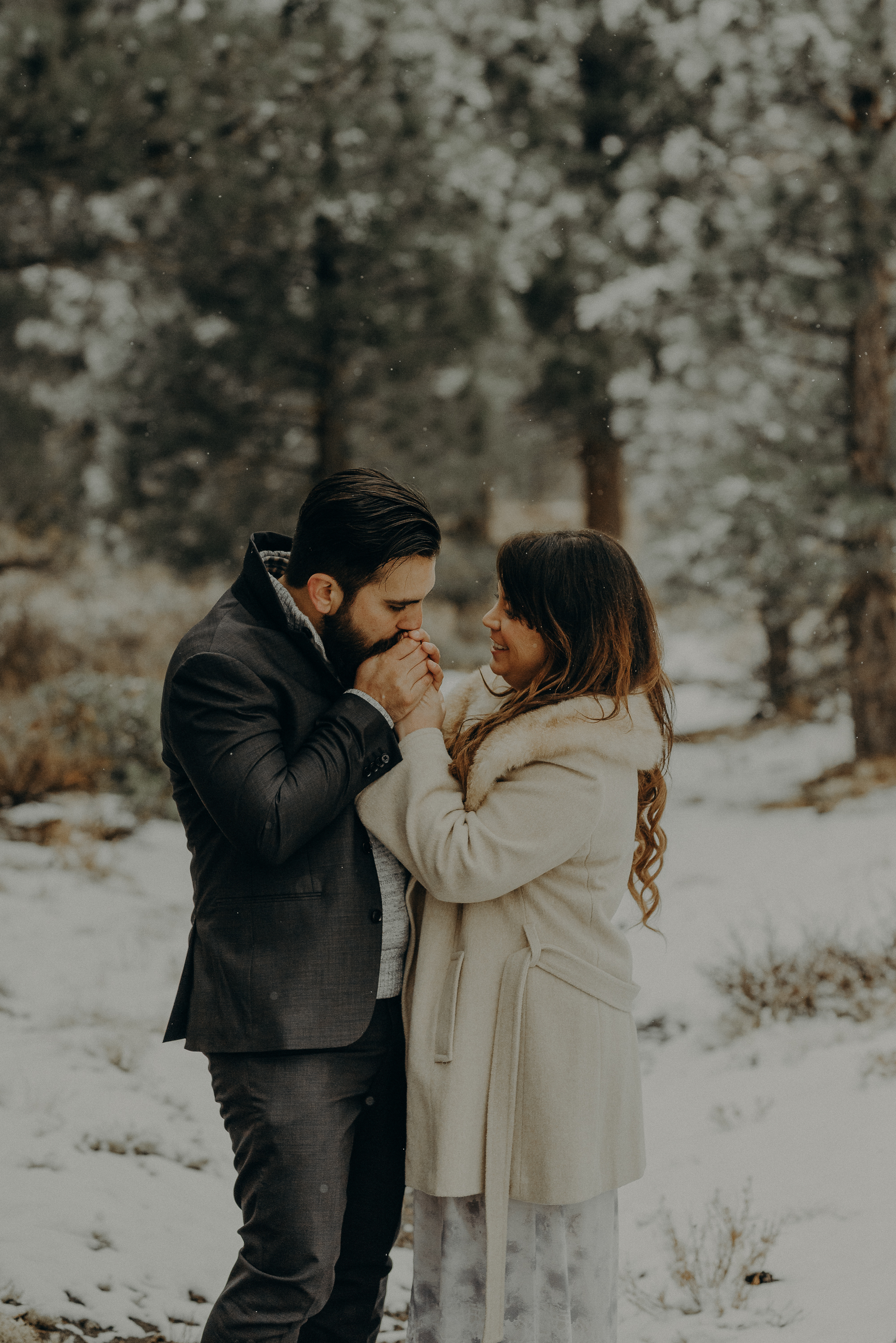 ©Isaiah + Taylor Photography - Los Angeles Wedding Photographer - Snowing engagement session-006.jpg