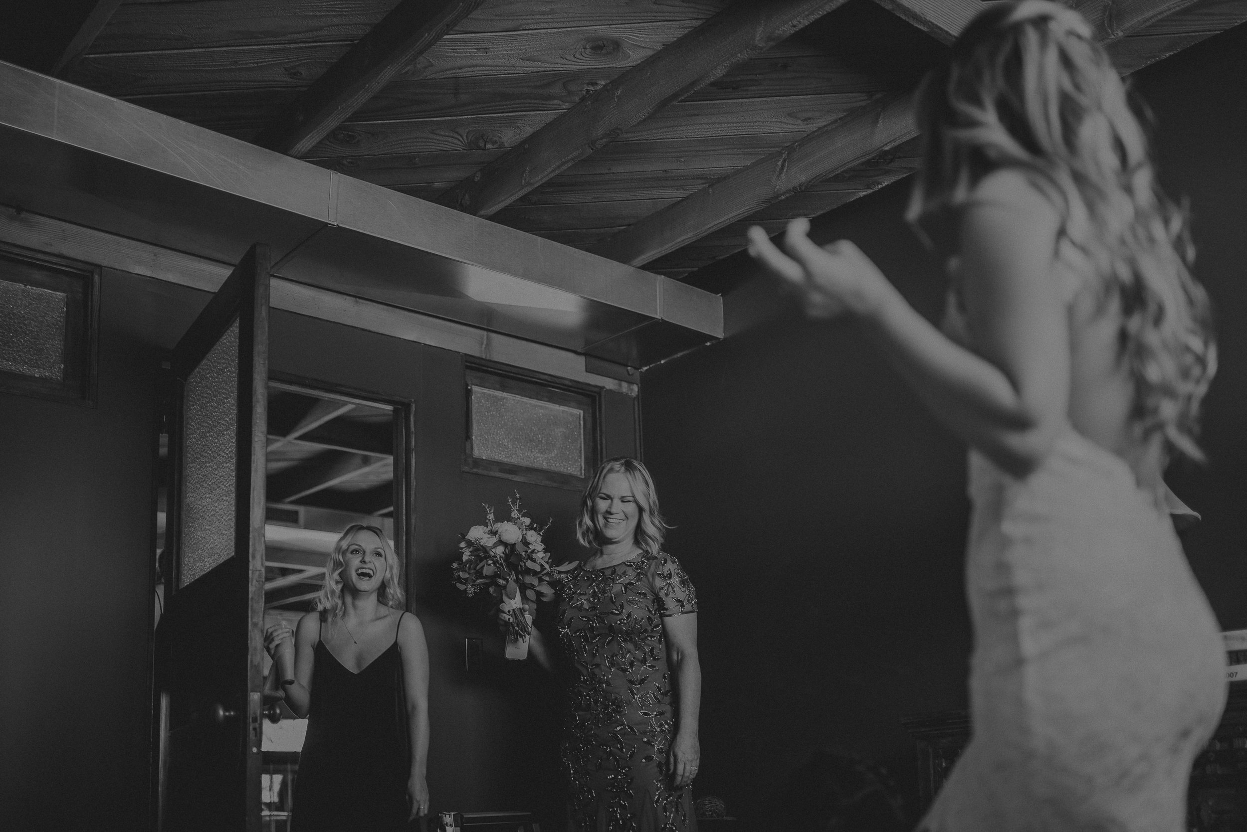 Long Beach Wedding Photographer - Smokey Hollow Studios Wedding - Isaiah + Taylor Photography-018.jpg