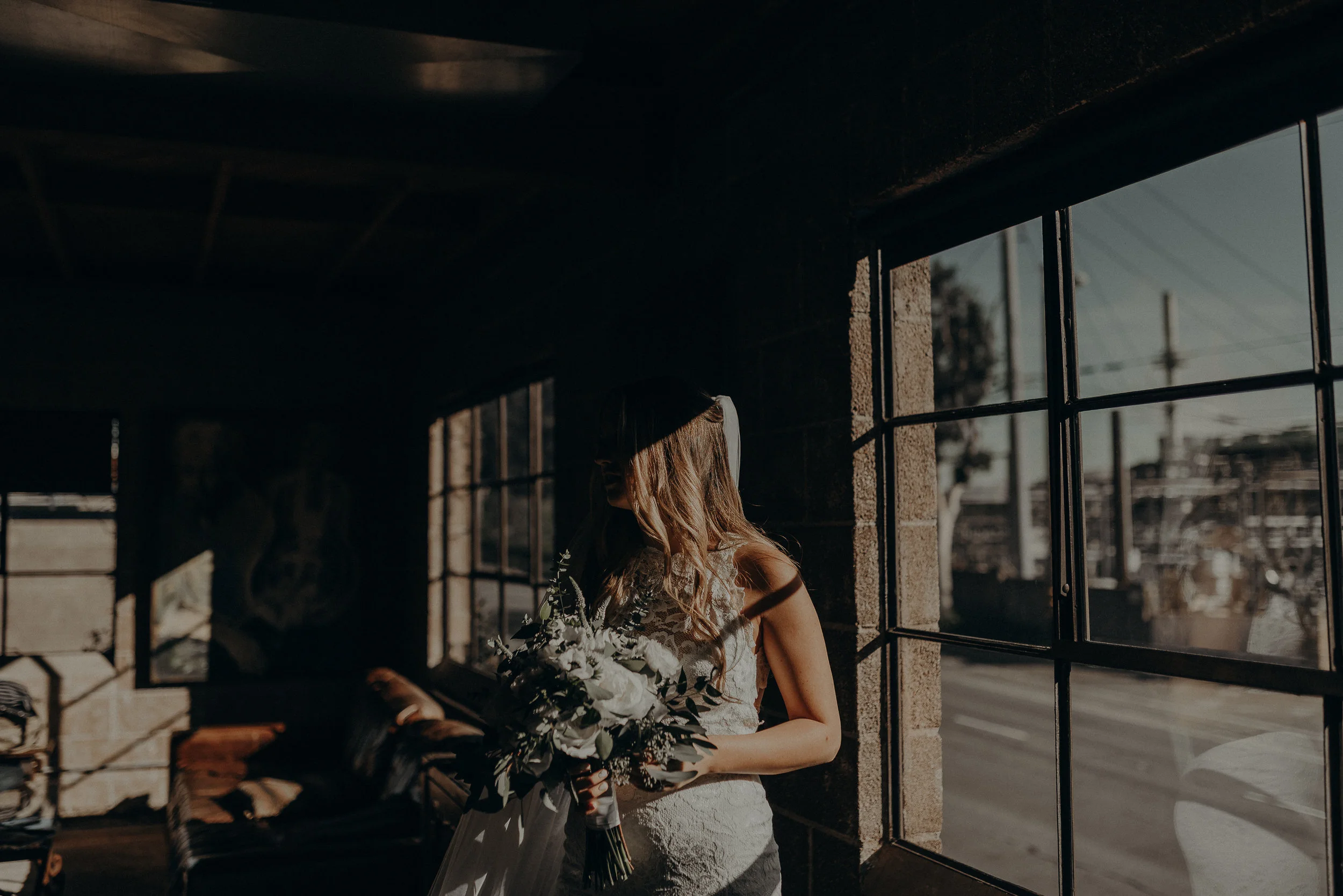 Long Beach Wedding Photographer - Smokey Hollow Studios Wedding - Isaiah + Taylor Photography-028.jpg