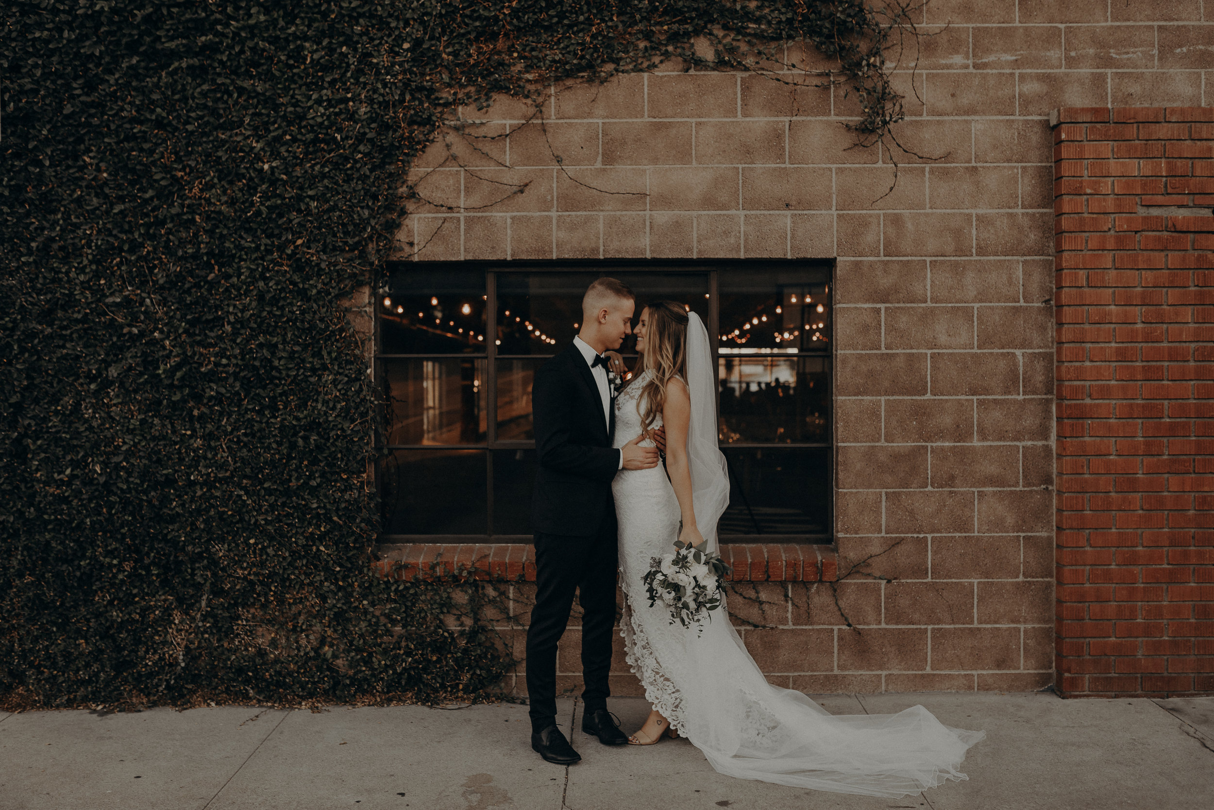 Long Beach Wedding Photographer - Smokey Hollow Studios Wedding - Isaiah + Taylor Photography-102.jpg