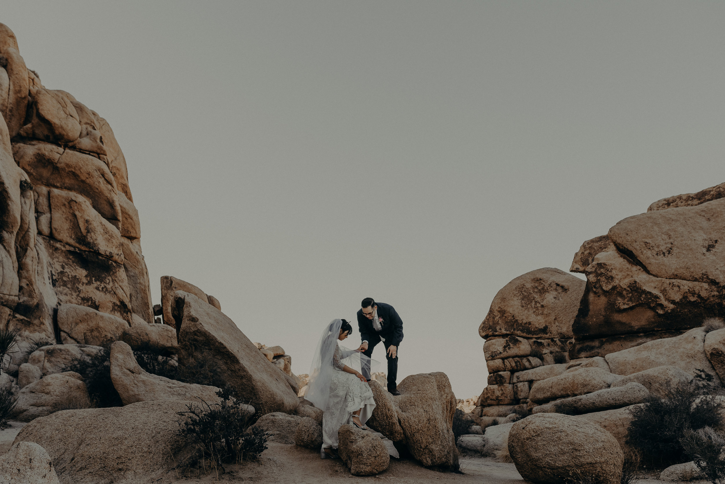 indian cove amphitheater wedding, Joshua tree elopement