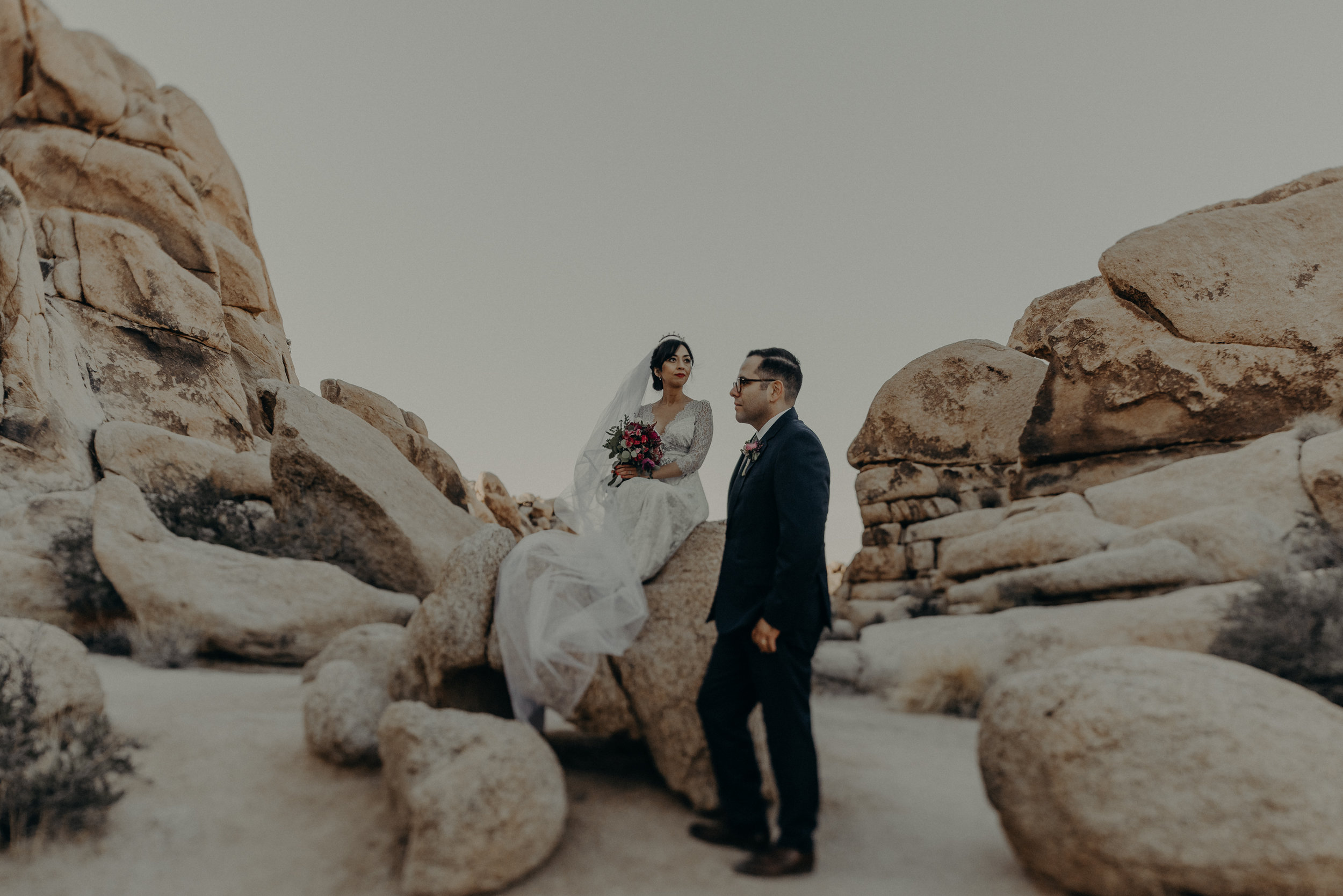 © Isaiah + Taylor Photography - Long Beach Wedding Photographer - Joshua Tree Elopement-115.jpg