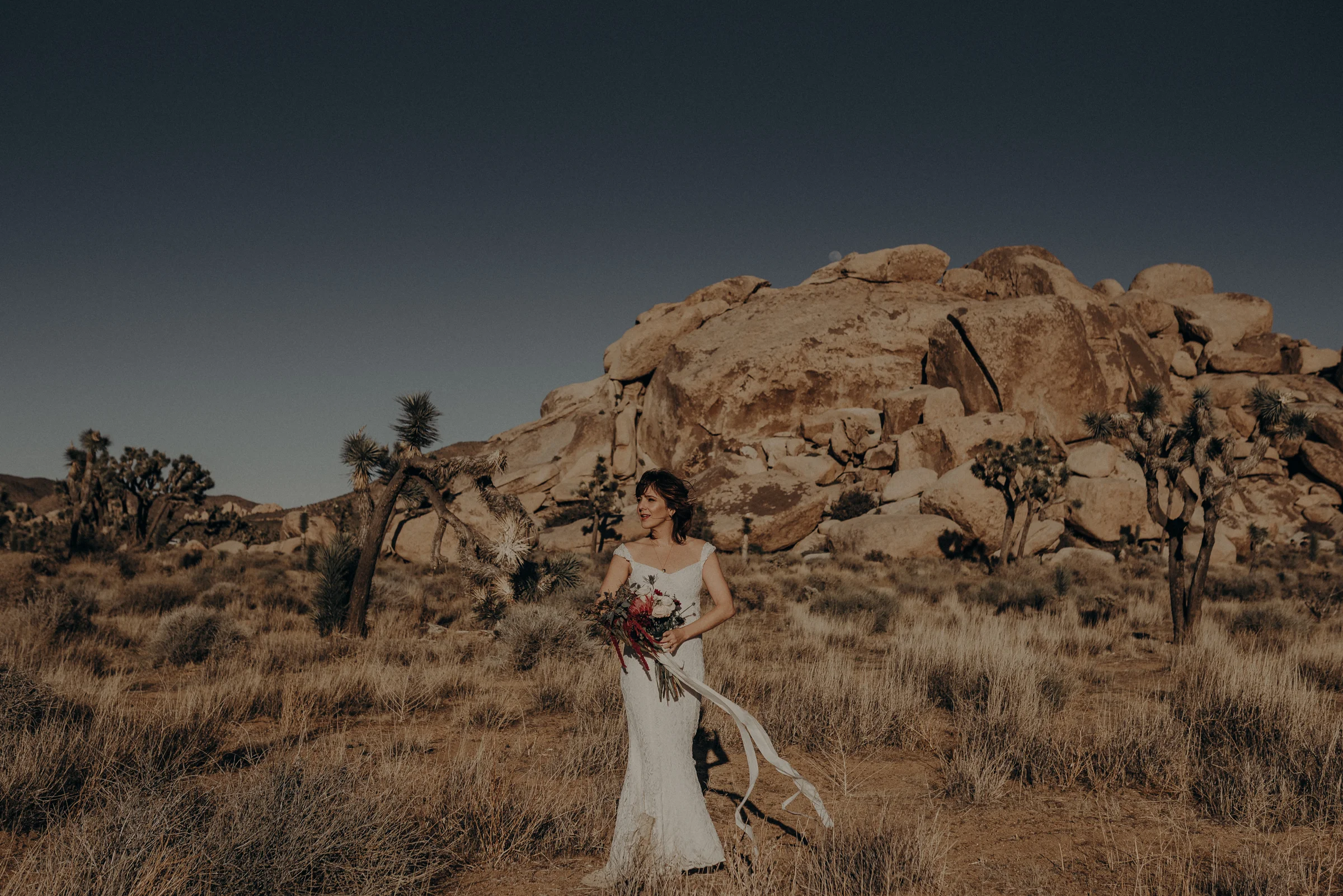 Joshua Tree Elopement - Los Angeles Wedding Photographers - IsaiahAndTaylor.com-006.jpg