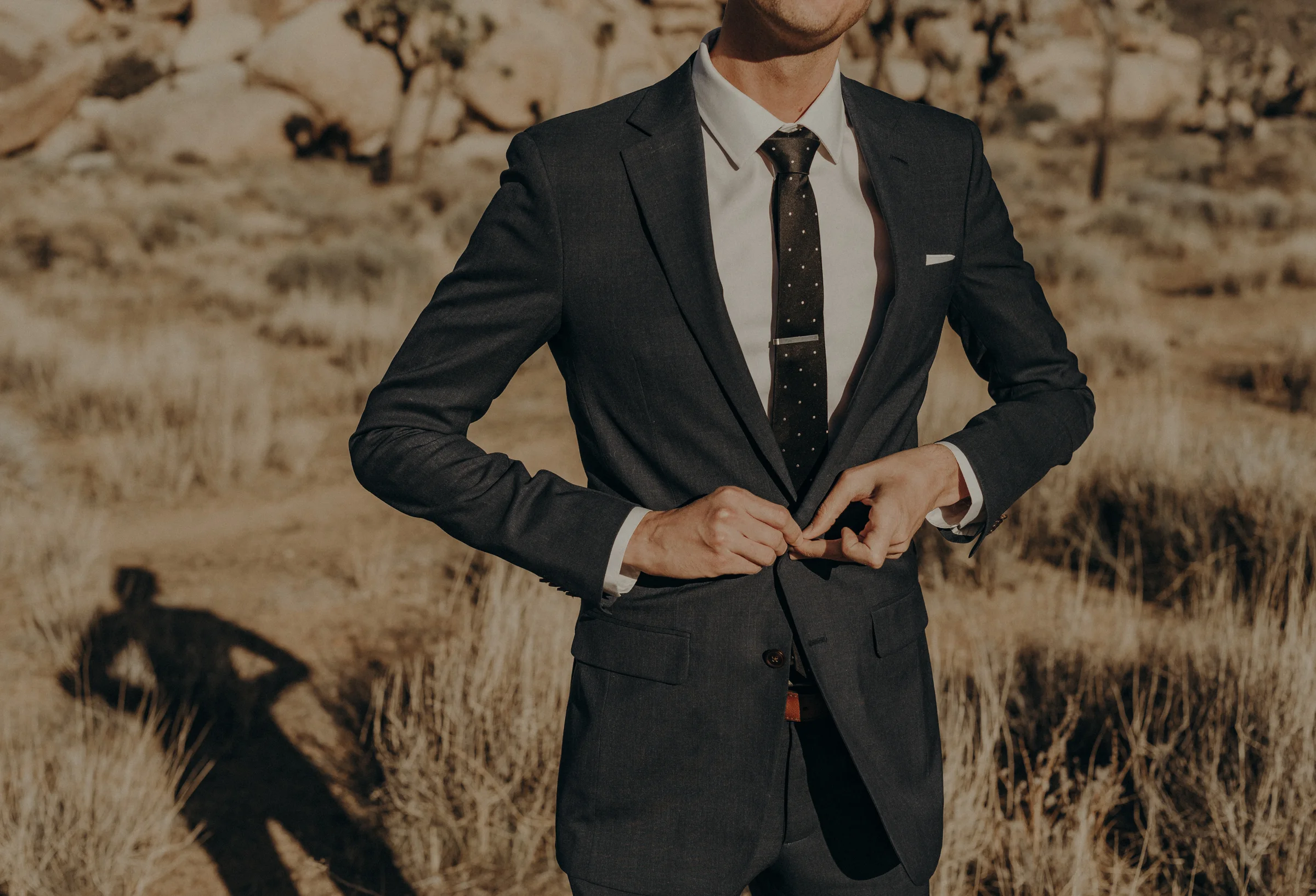 Joshua Tree Elopement - Los Angeles Wedding Photographers - IsaiahAndTaylor.com-009.jpg