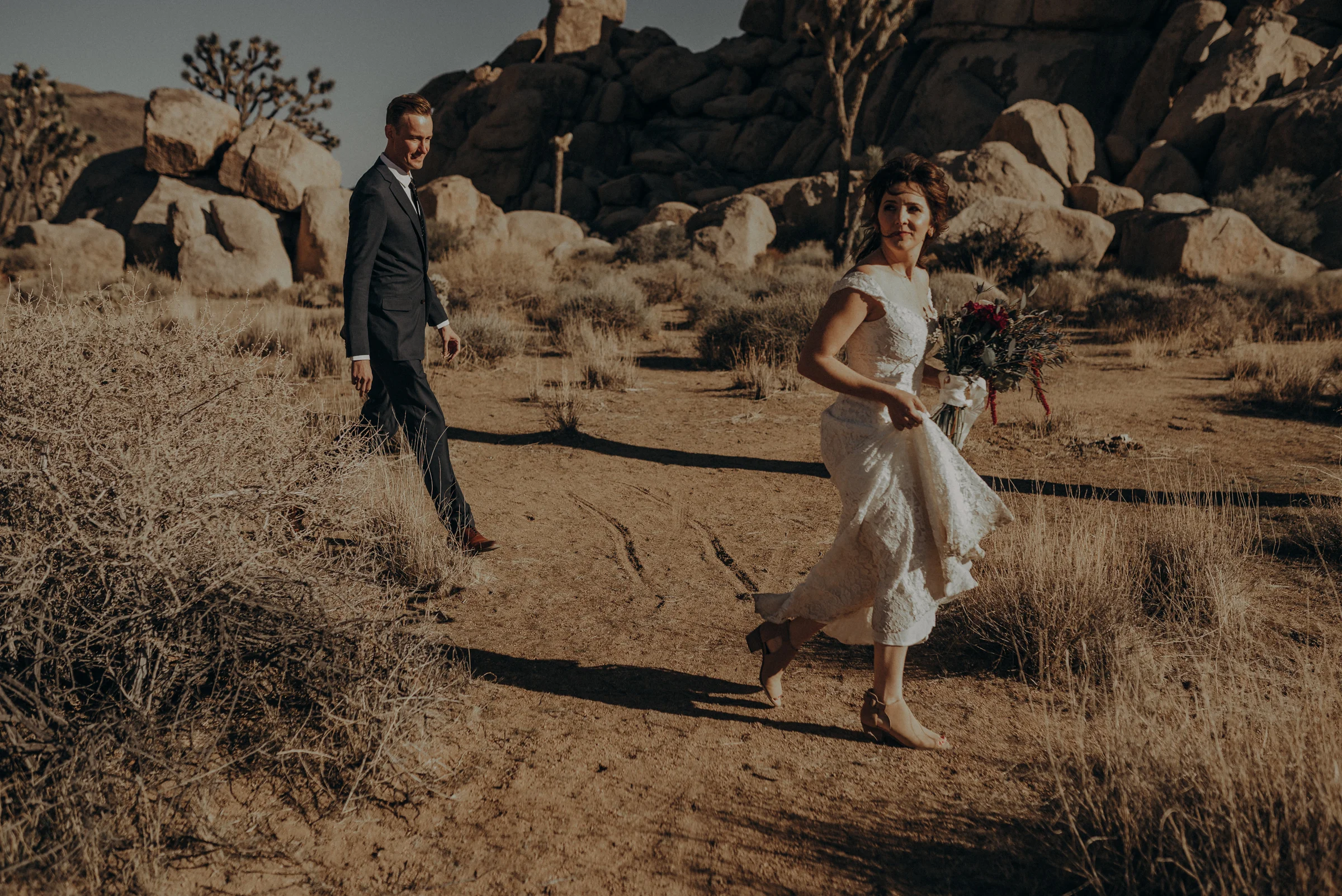 Joshua Tree Elopement - Los Angeles Wedding Photographers - IsaiahAndTaylor.com-010.jpg