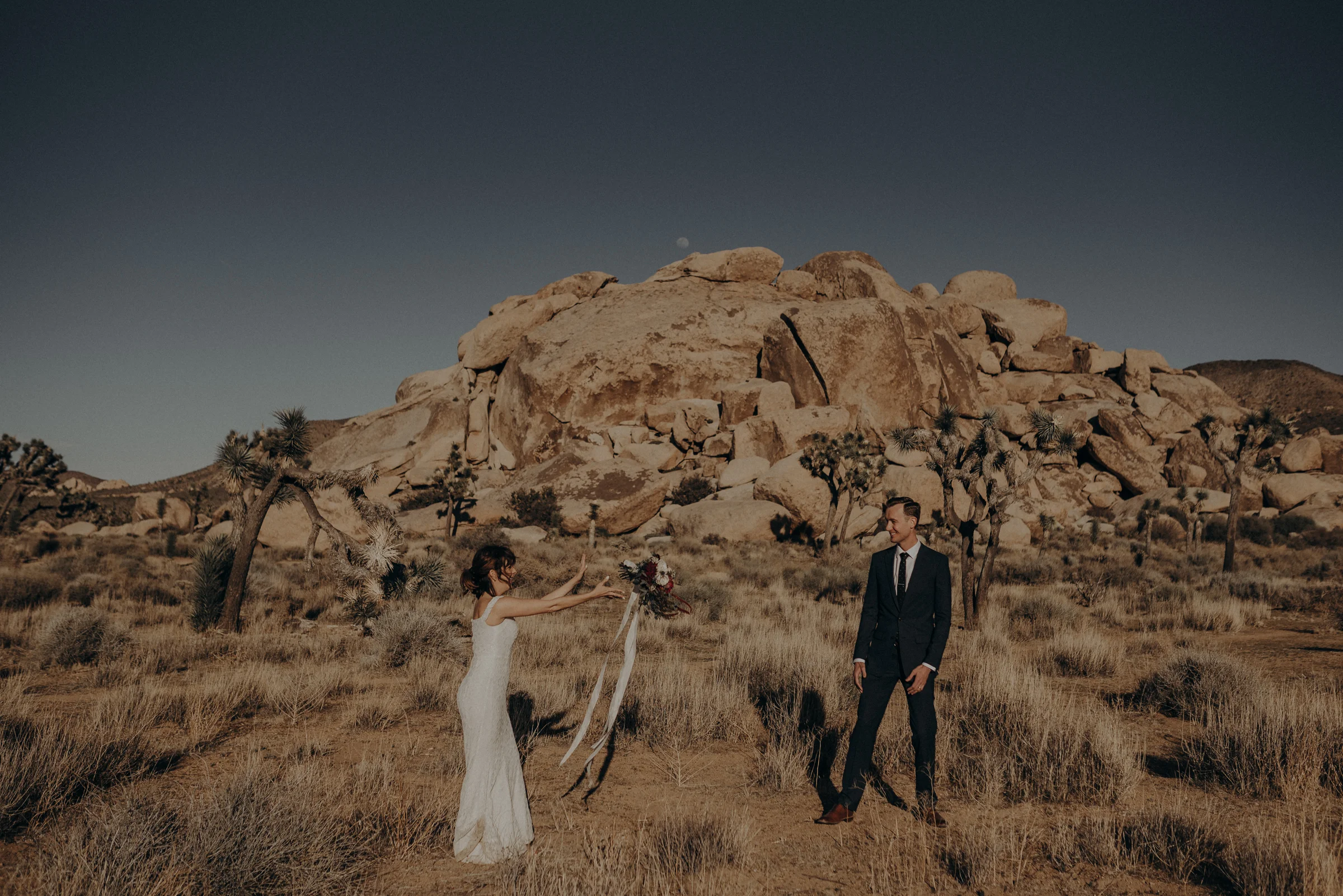 Joshua Tree Elopement - Los Angeles Wedding Photographers - IsaiahAndTaylor.com-011.jpg