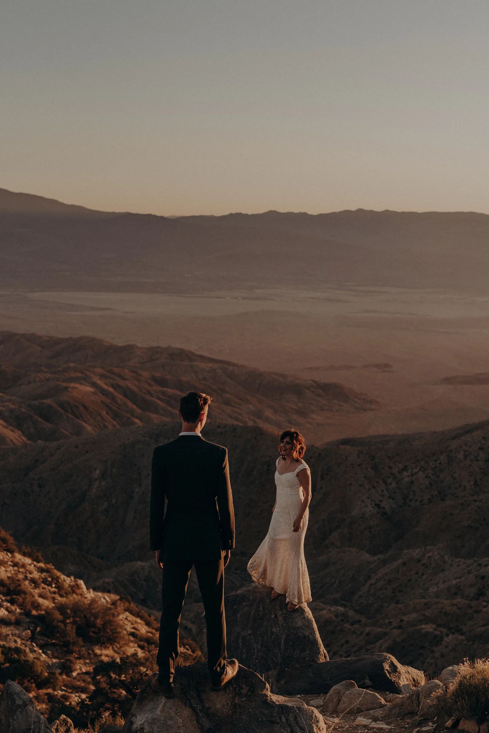 Joshua Tree Elopement - Los Angeles Wedding Photographers - IsaiahAndTaylor.com-104.jpg