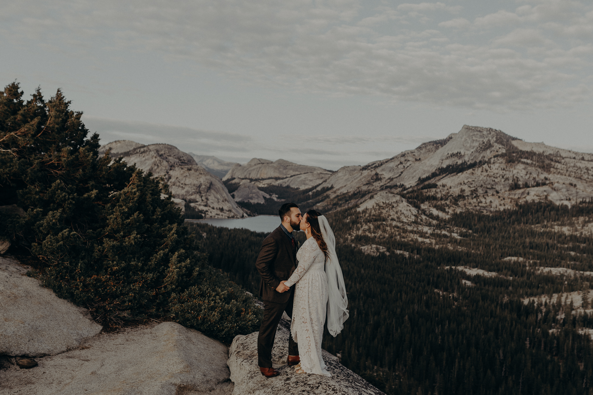 Yosemite Elopement Photographer - Evergreen Lodge Wedding Photographer - IsaiahAndTaylor.com-021.jpg