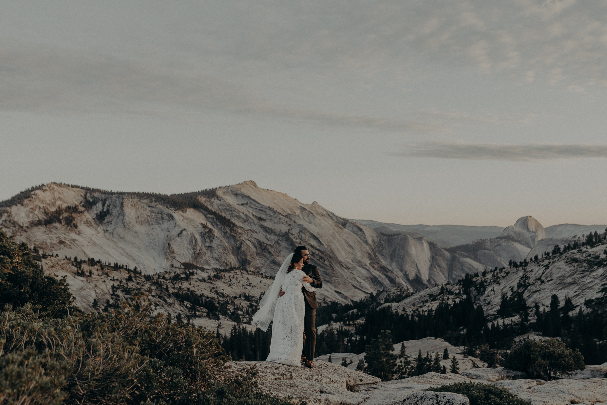 Yosemite Elopement Photographer - Evergreen Lodge Wedding Photographer - IsaiahAndTaylor.com-051.jpg