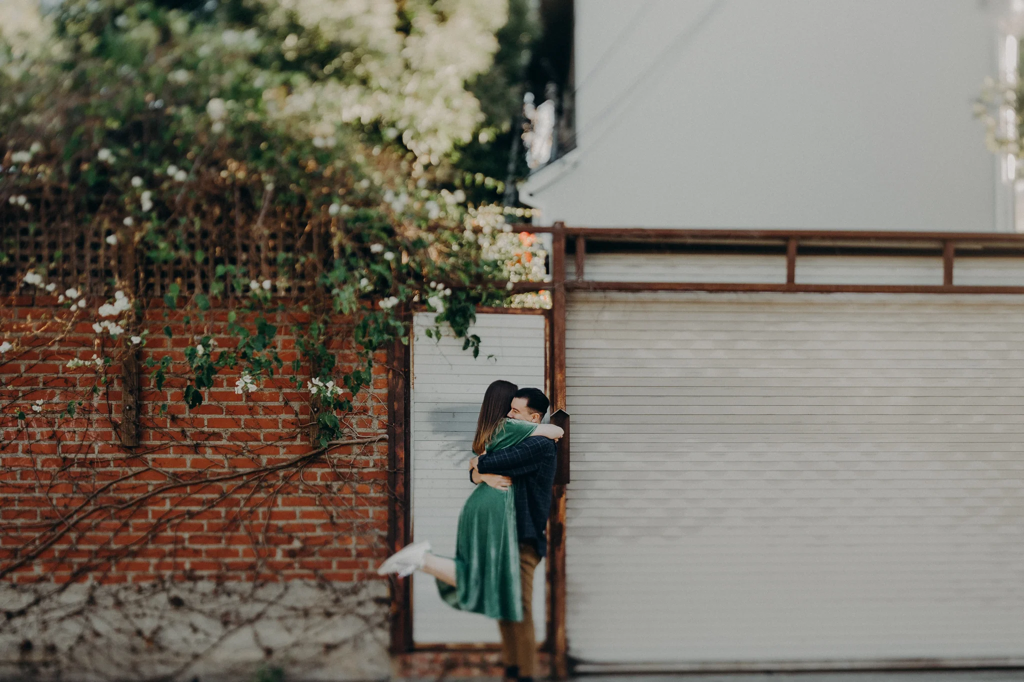 Santa Monica Engagement Photos - Wedding Photographer in Los Angeles - IsaiahAndTaylor.com -018.jpg