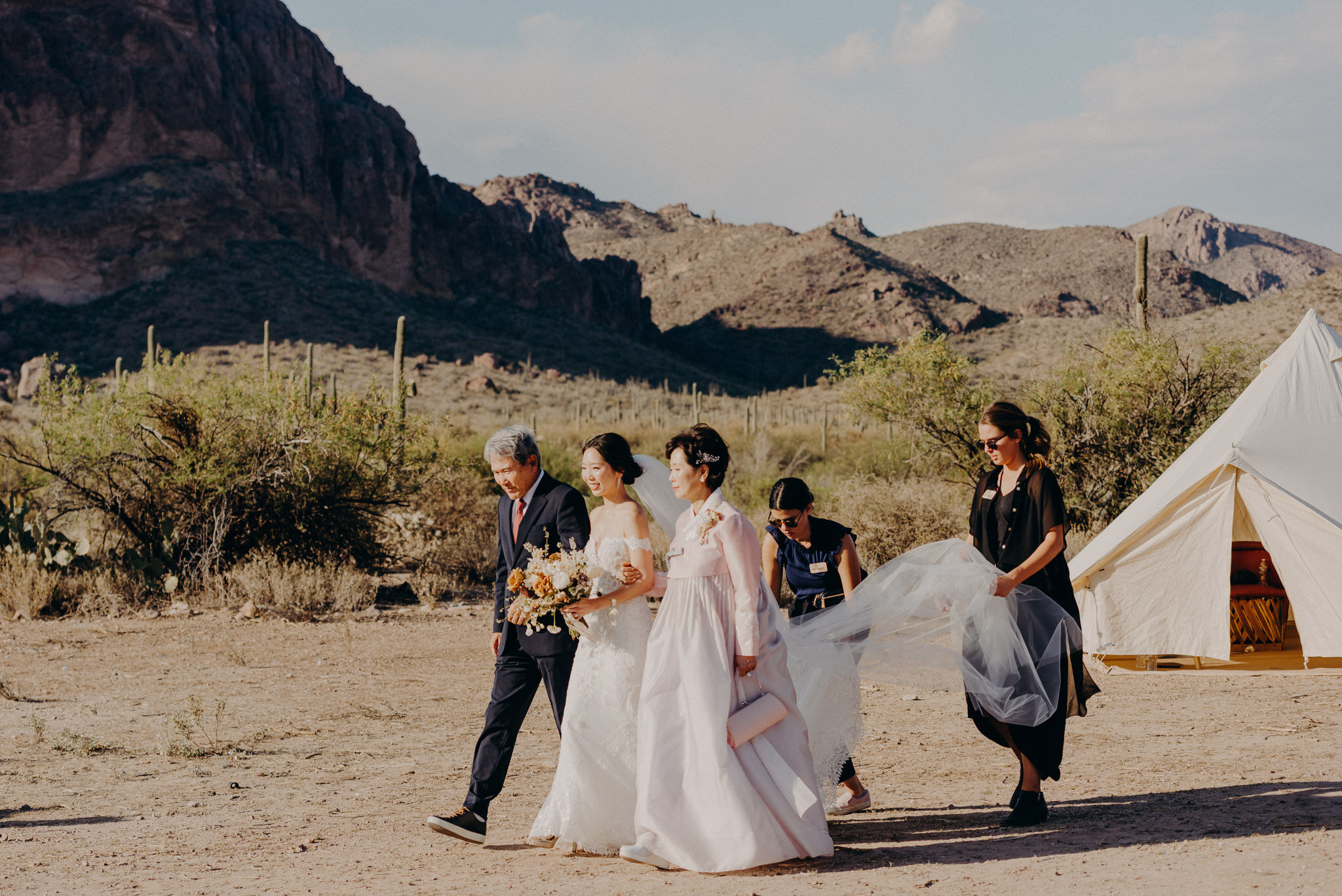 california wedding photograhers - desert elopement - supersition mountains - isaiahandtaylor.com-66.jpg