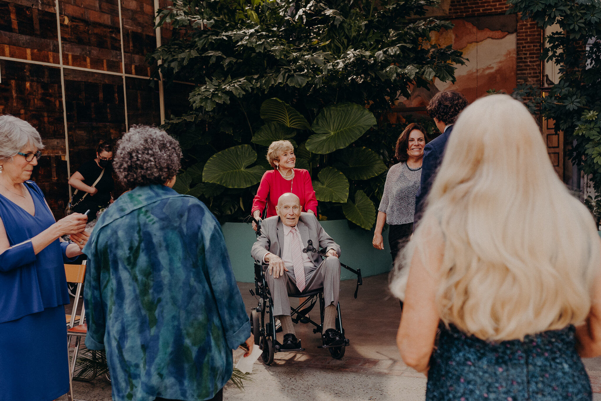 valentine dtla wedding - los angeles photographer - isaiahandtaylor.com56.jpg