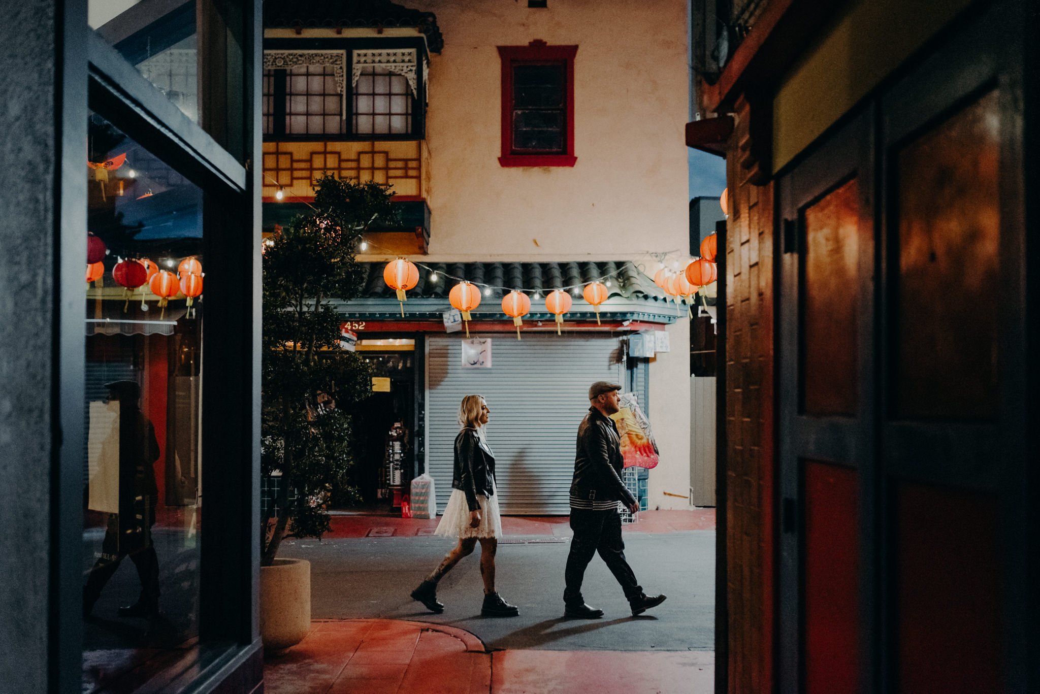 los angeles laidback engagement session china town - lgbtq+ wedding photographers la - itlaphoto.com-14.jpg