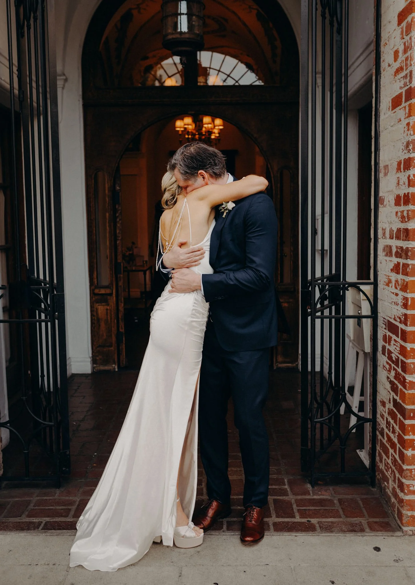 carondelet house wedding - los angeles lgbtq+ wedding photographer - queer vendors la itlaphoto.com-55.jpg