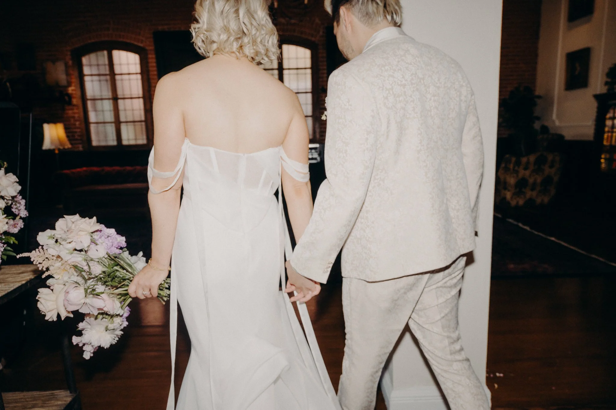queer wedding photographers in los angeles - lgbtq+ wedding - carondelet wedding - itlaphoto.com-35.jpg