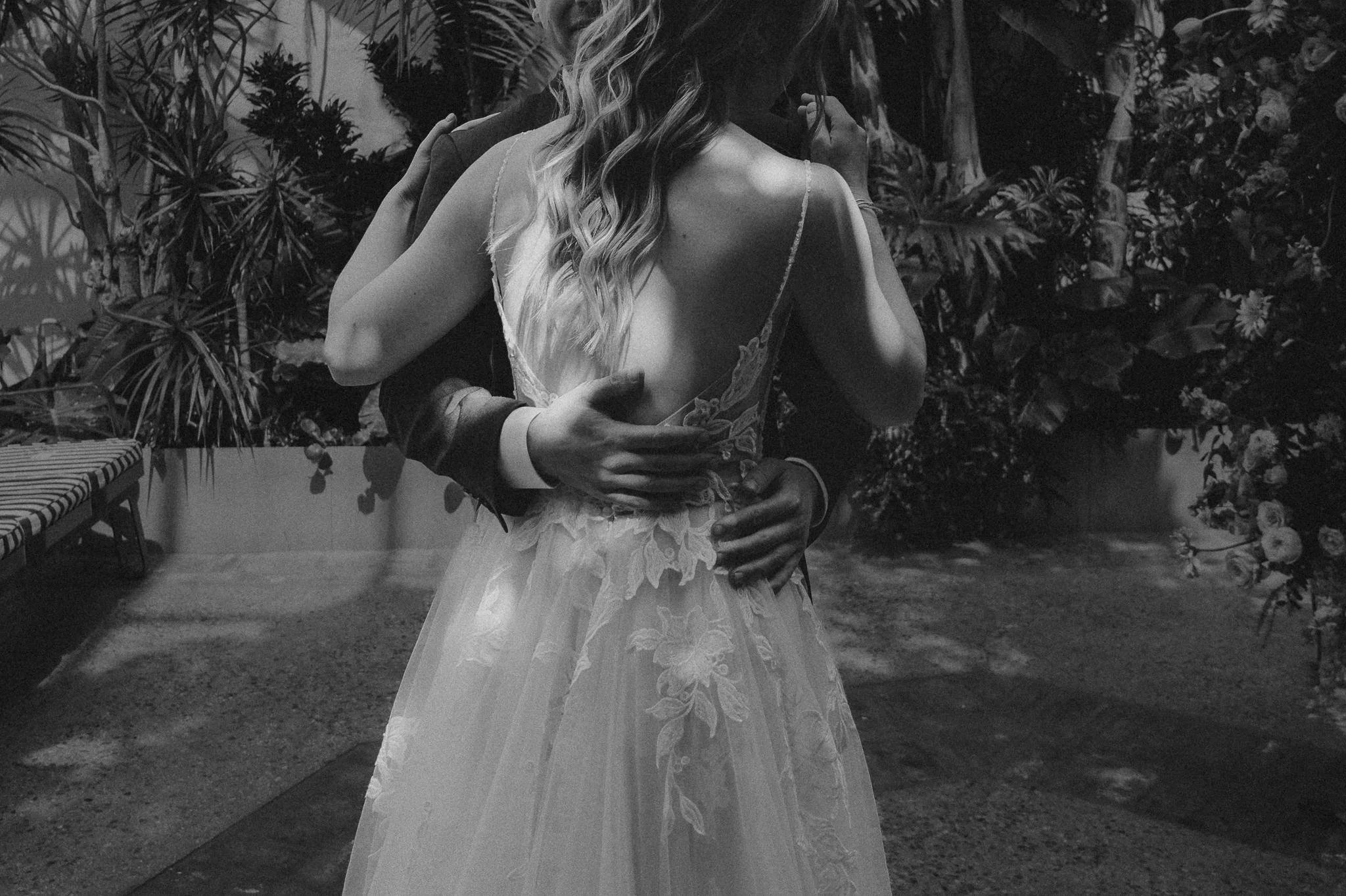 lgbtqia+ wedding photographers in LA - los angeles queer wedding photo - valentine dtla venue - itlaphoto.com--19.jpg