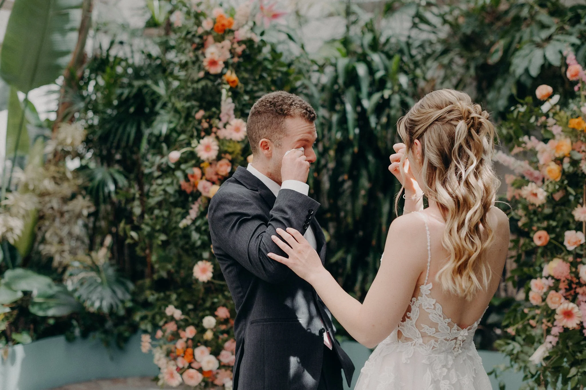 lgbtqia+ wedding photographers in LA - los angeles queer wedding photo - valentine dtla venue - itlaphoto.com--20.jpg