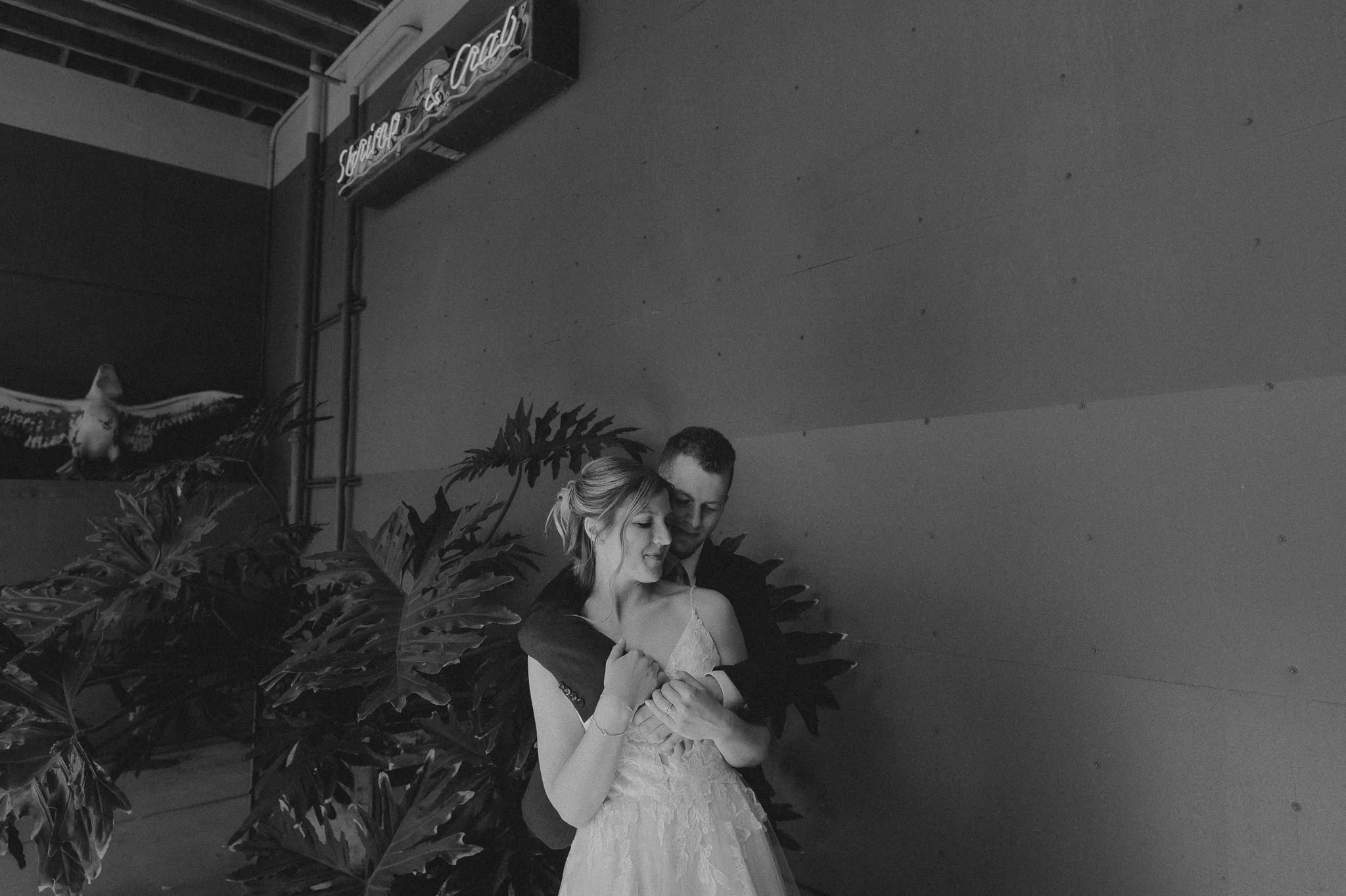 lgbtqia+ wedding photographers in LA - los angeles queer wedding photo - valentine dtla venue - itlaphoto.com--37.jpg