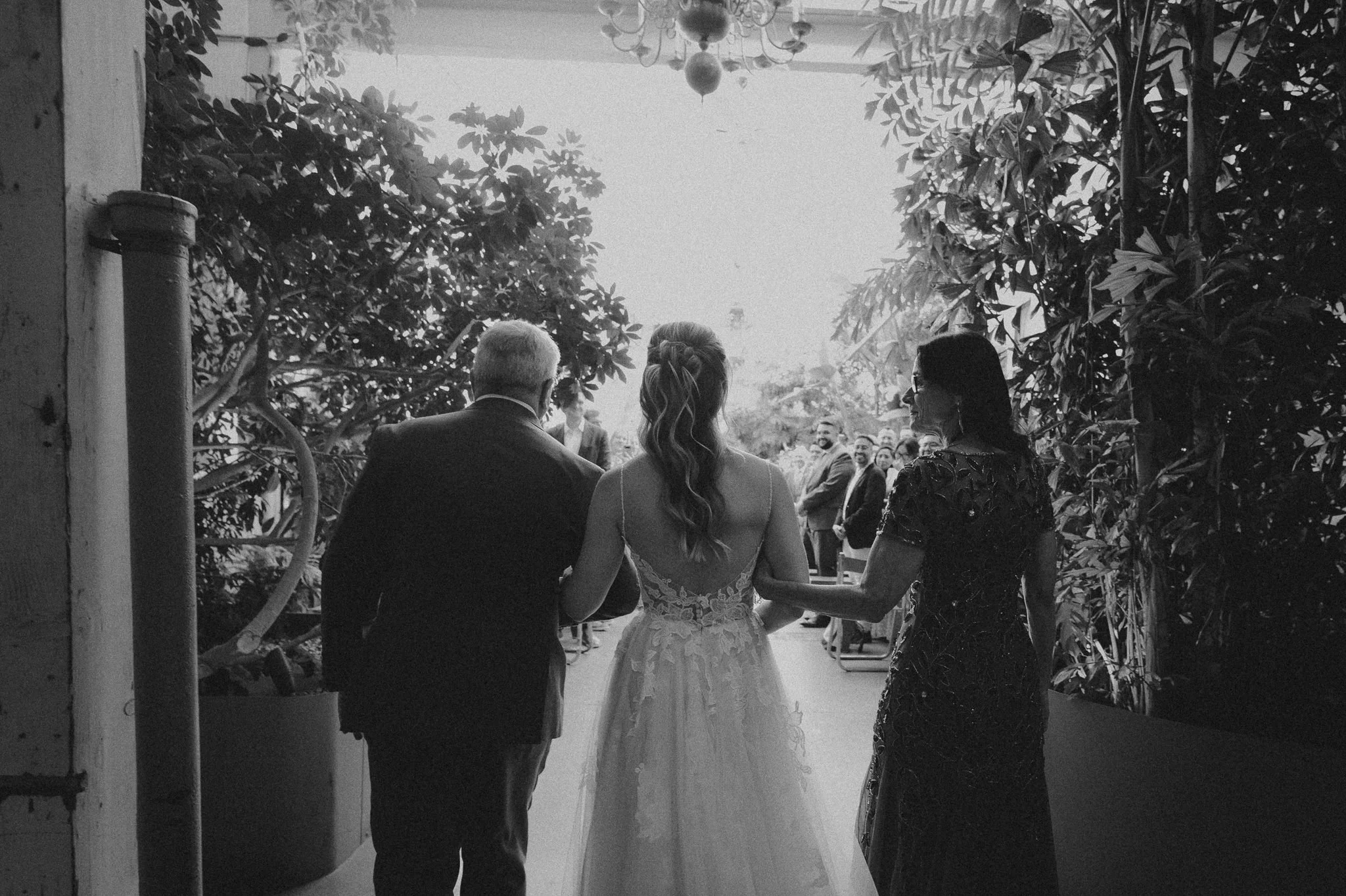 lgbtqia+ wedding photographers in LA - los angeles queer wedding photo - valentine dtla venue - itlaphoto.com--57.jpg