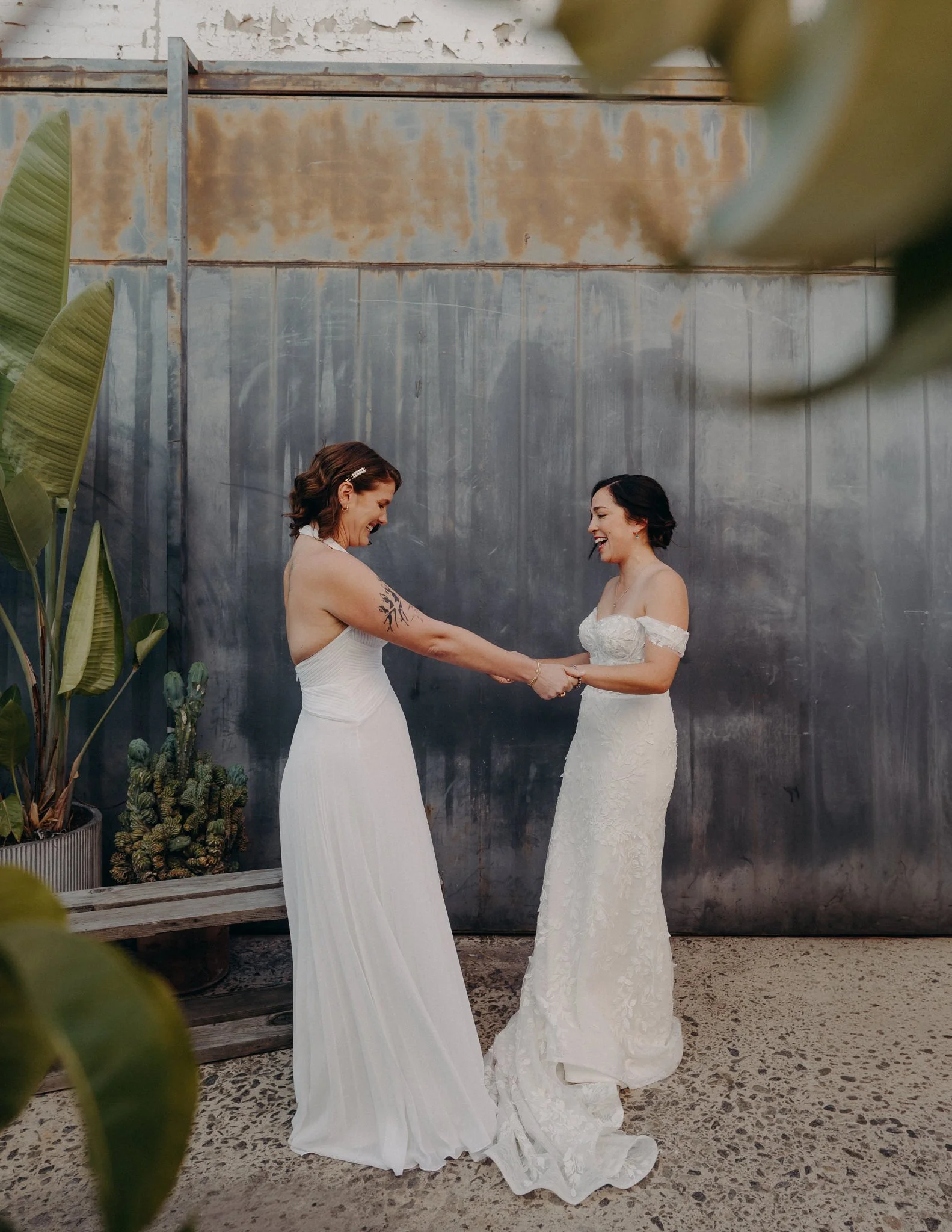 gay la wedding photographer  - queer los angeles vendors - lesbian wedding - grassroom - itlaphoto.com-16.jpg