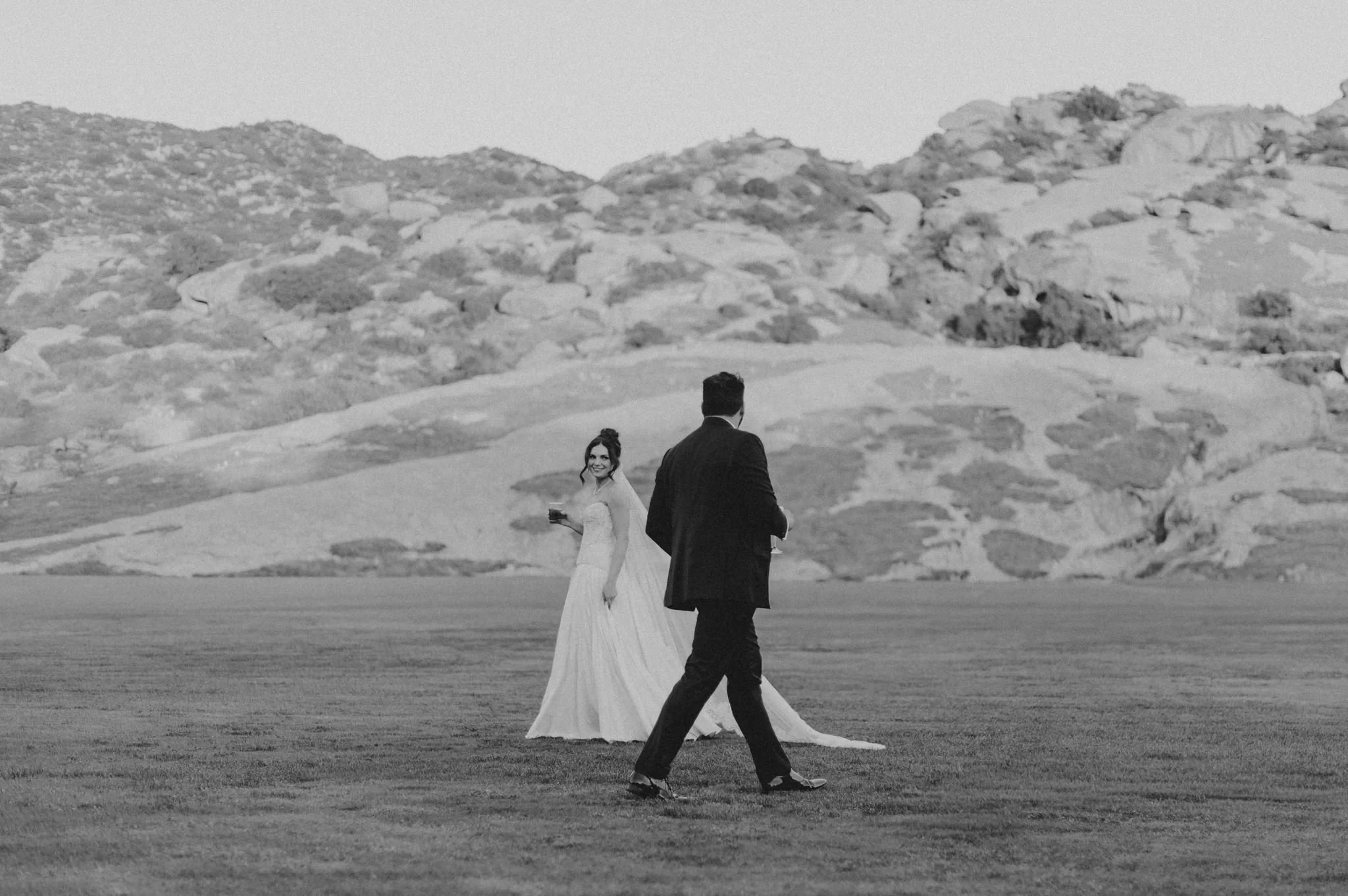 hummingbird nest ranch wedding photographer - simi valley los angeles - itlaphoto.com-78.jpg