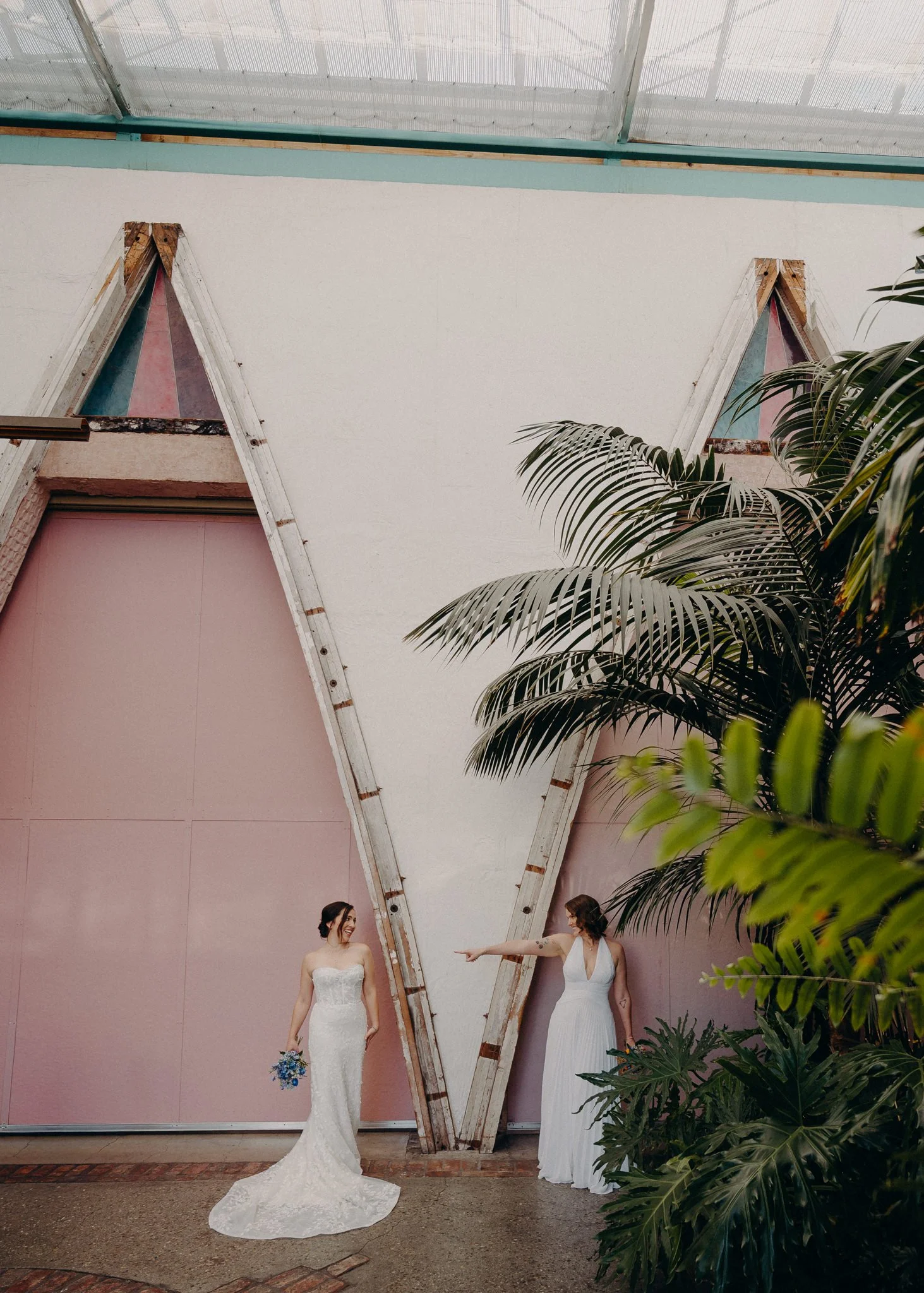 gay la wedding photographer  - queer los angeles vendors - lesbian wedding - grassroom - itlaphoto.com-34.jpg