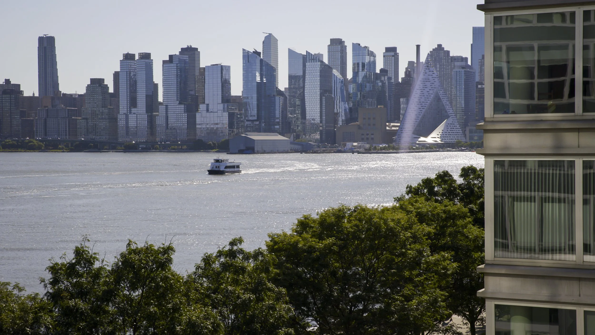 Port Imperial Edit 1.00_00_22_01.Still008.JPG