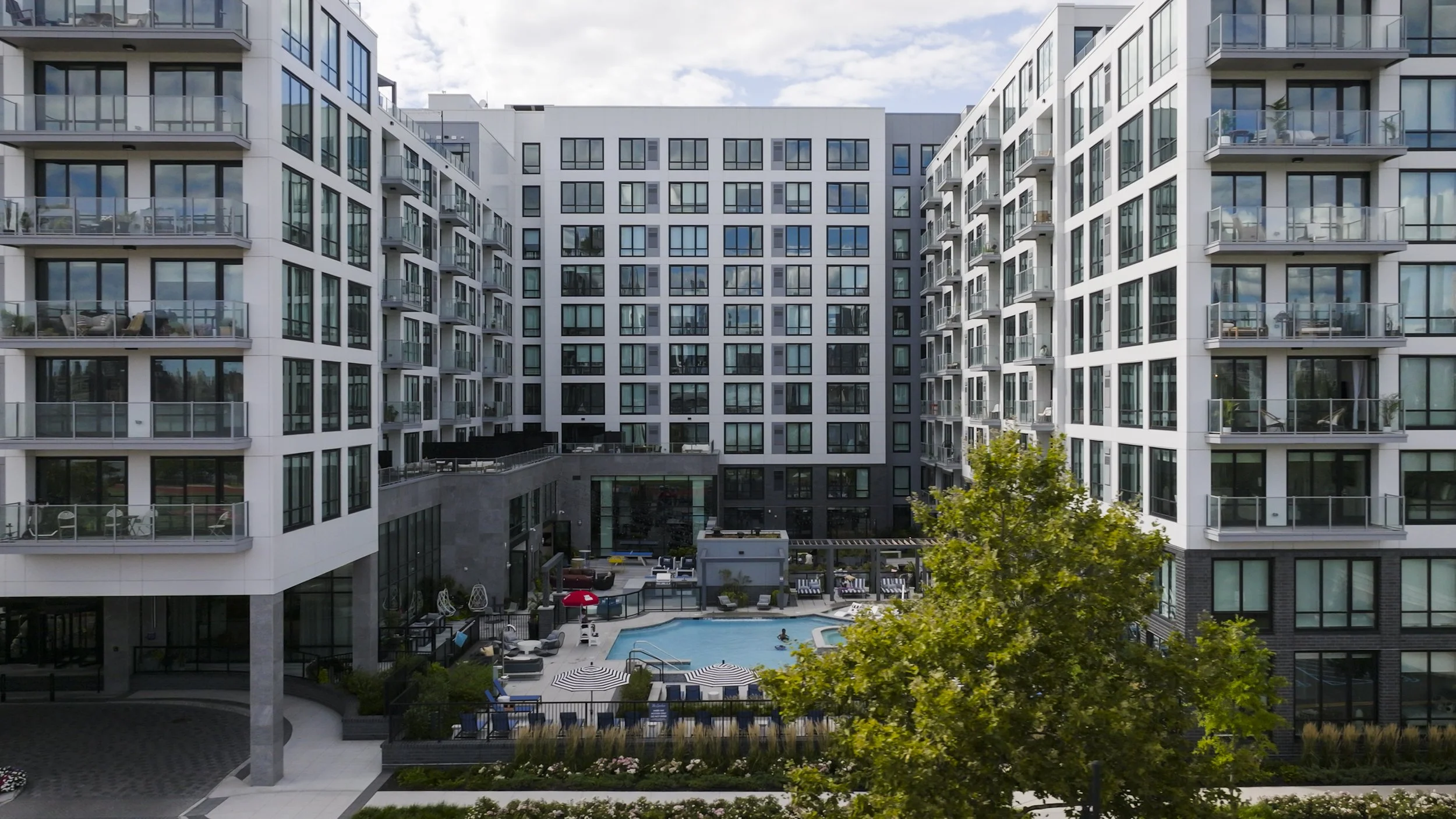 Port Imperial Edit 2.00_00_07_01.Still002.JPG