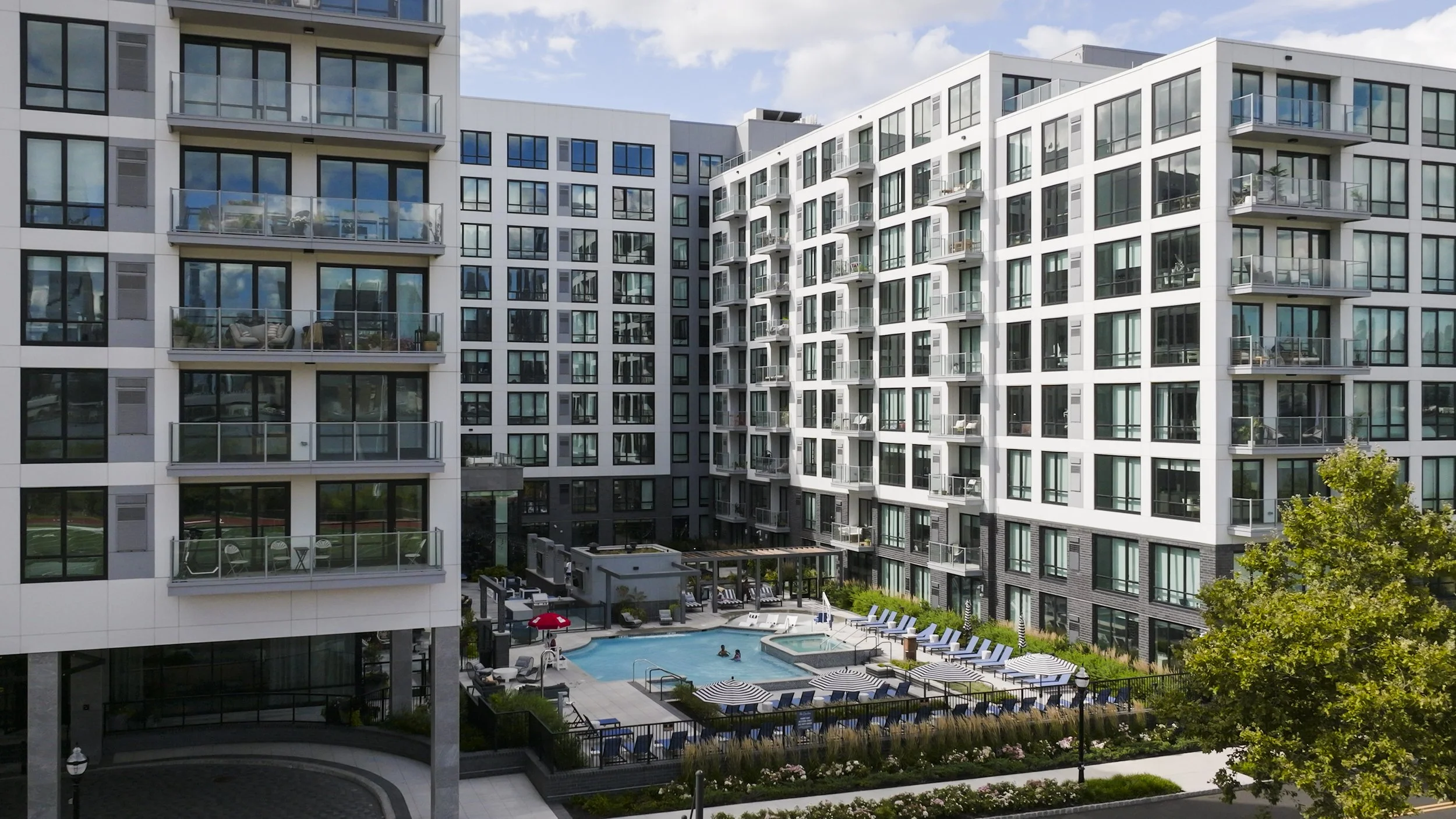 Port Imperial Edit 2.00_00_24_11.Still011.JPG