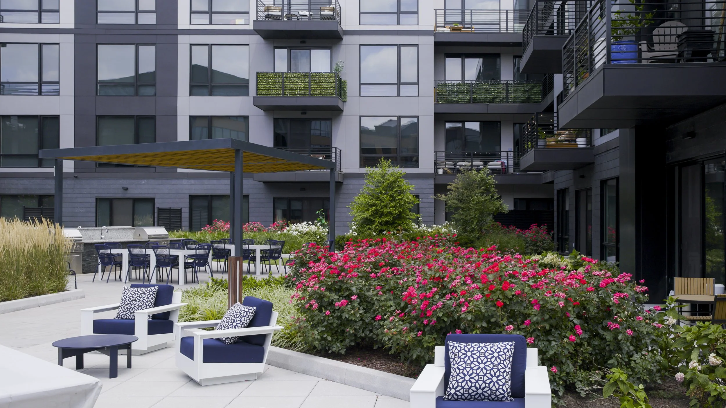 PH Selects.00_01_03_01.Still009.JPG