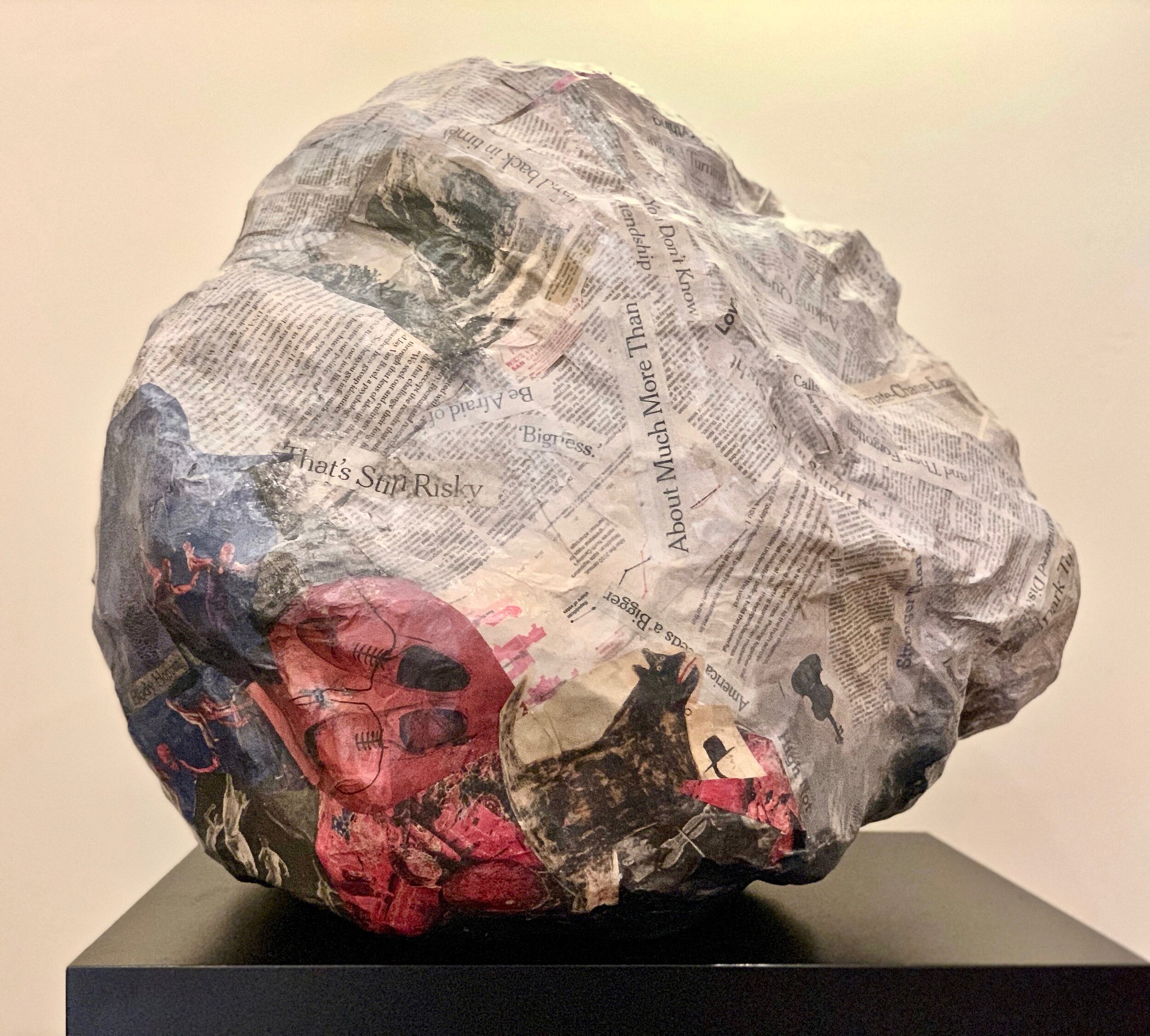  Fragment, 2019 19h x 28 x 26 inches Irregularly shaped sculpture made of wire, plaster, newspaper clippings, glue, acrylic paint 