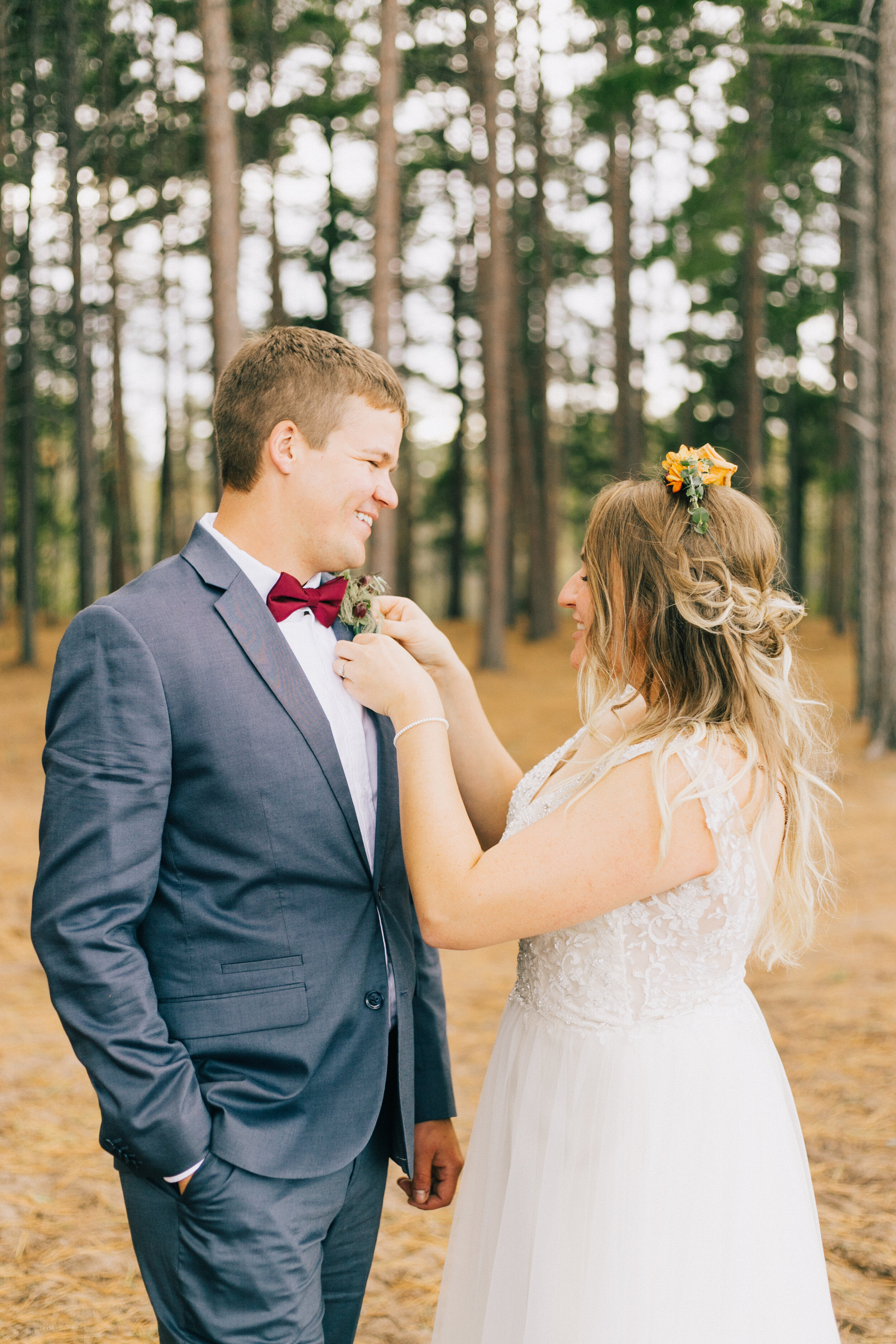  This is kind of typical on wedding days… forgetting about boutonnieres until it’s almost wedding time, lol! 