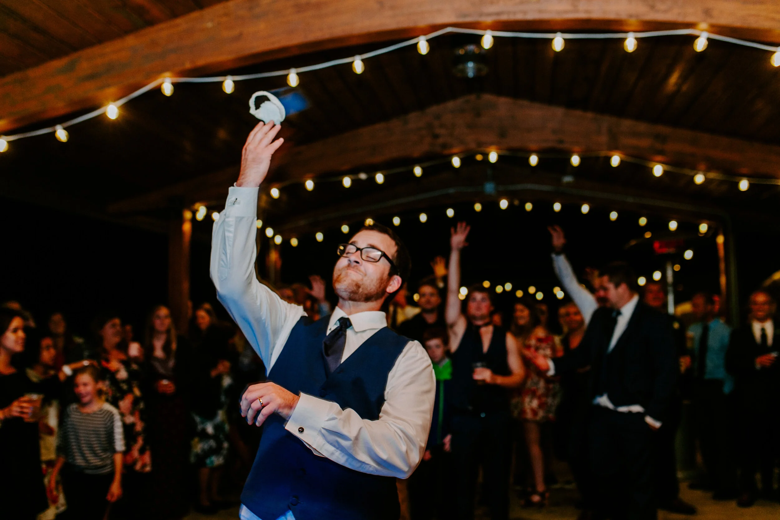  …and then the most EPIC garter toss… Kim’s dad caught it! Hahaha! 