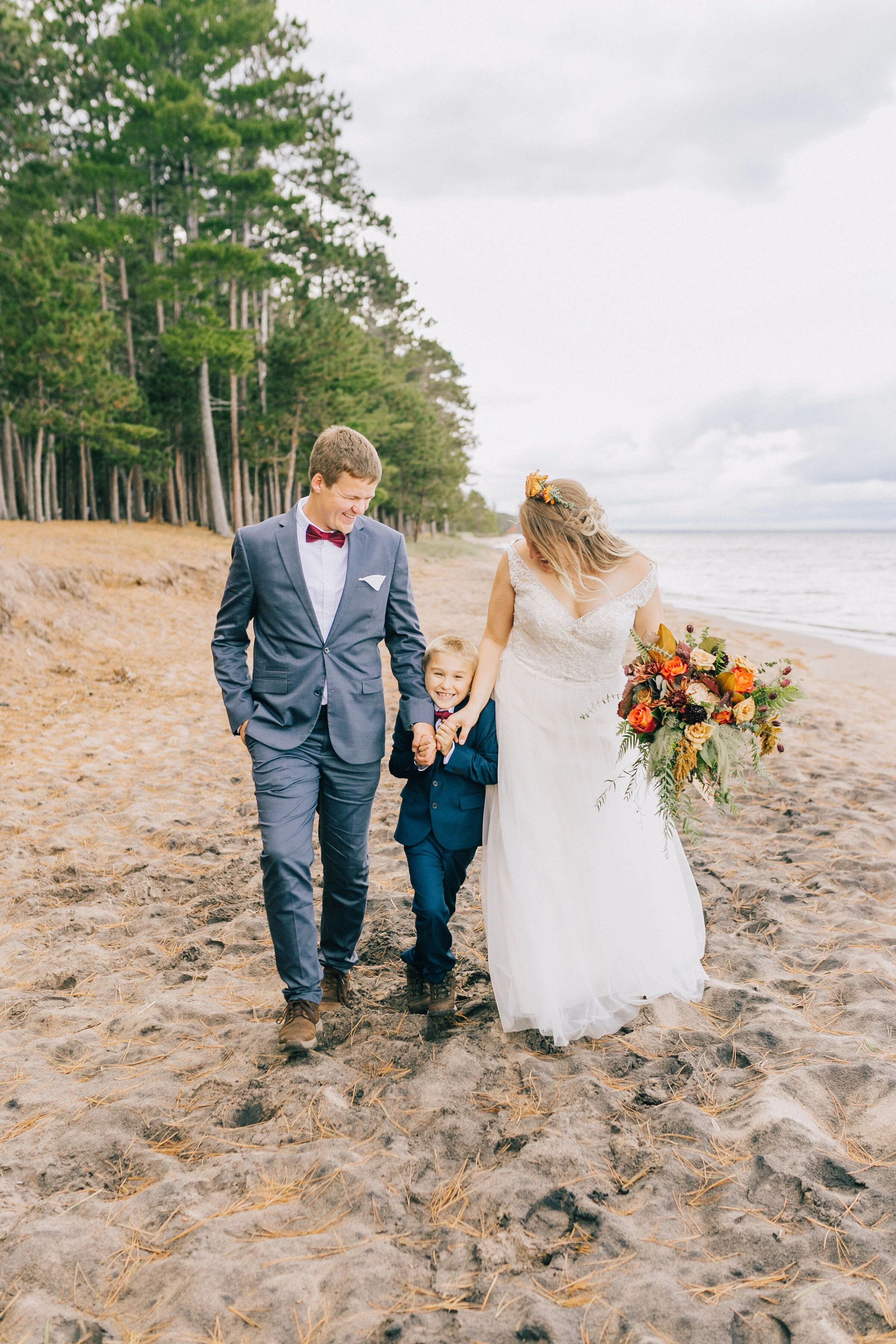 emmadustinweddingsneakpeek-18.jpg