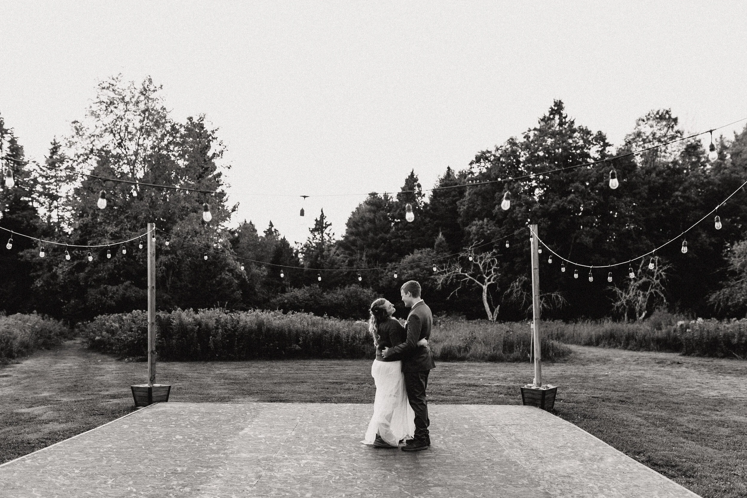 emmadustinreception-425.jpg