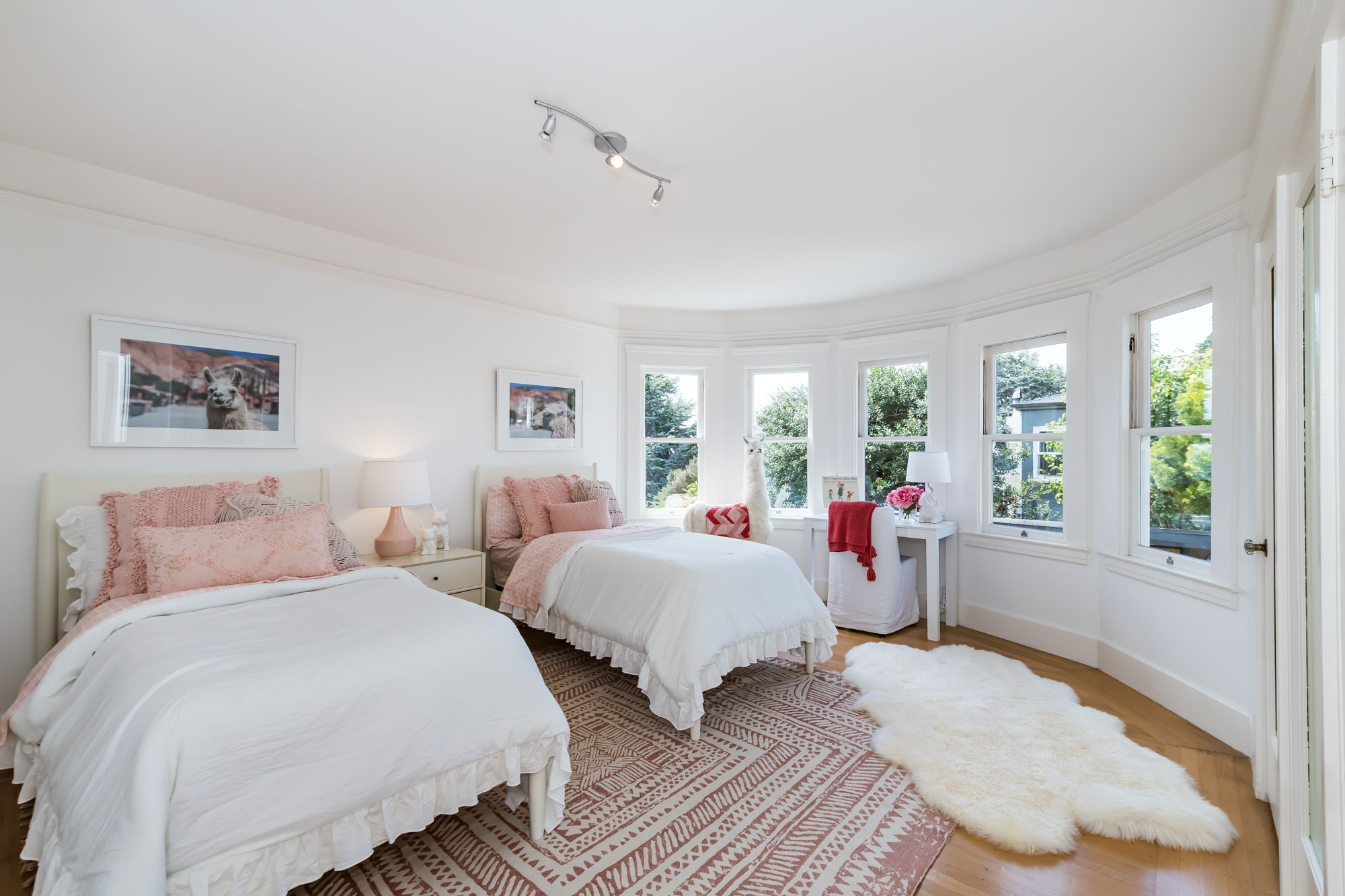 225 Valdez Avenue Page — Top 1 of real estate agents in San Francisco