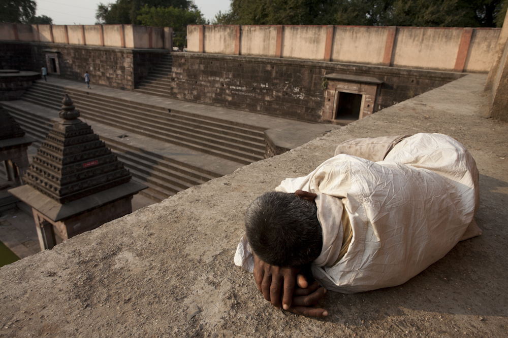 ELLORA | POETRY IN STONE