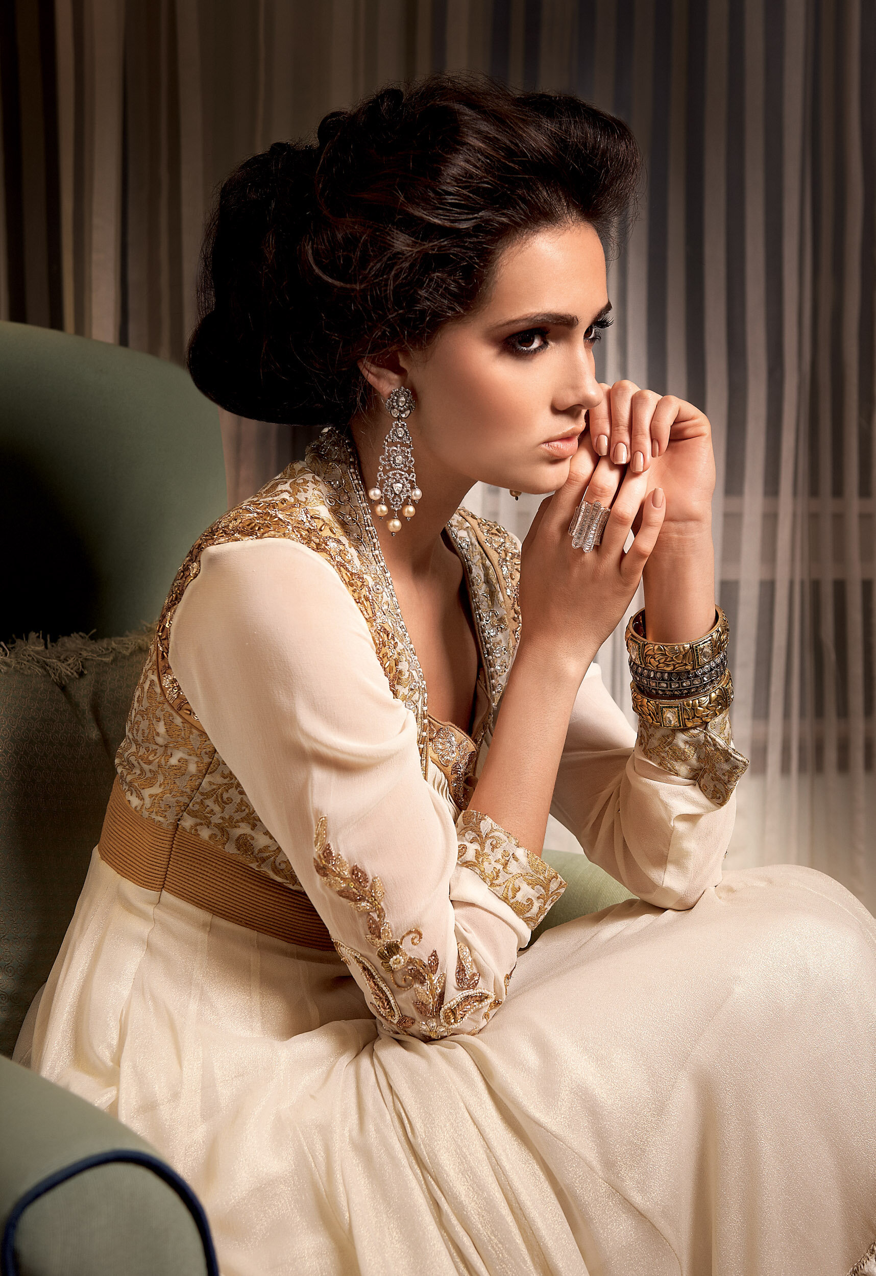 FEMINA BRIDAL BOOK VOL2_PG112-1.jpg