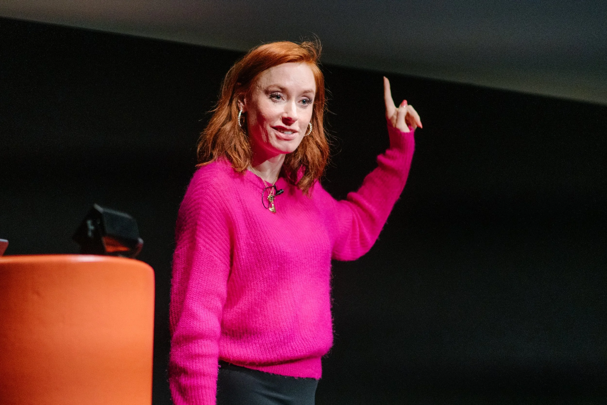 WHAT MAKES A GREAT EVENT PHOTOGRAPHER?   - TEN THINGS TO LOOK FOR