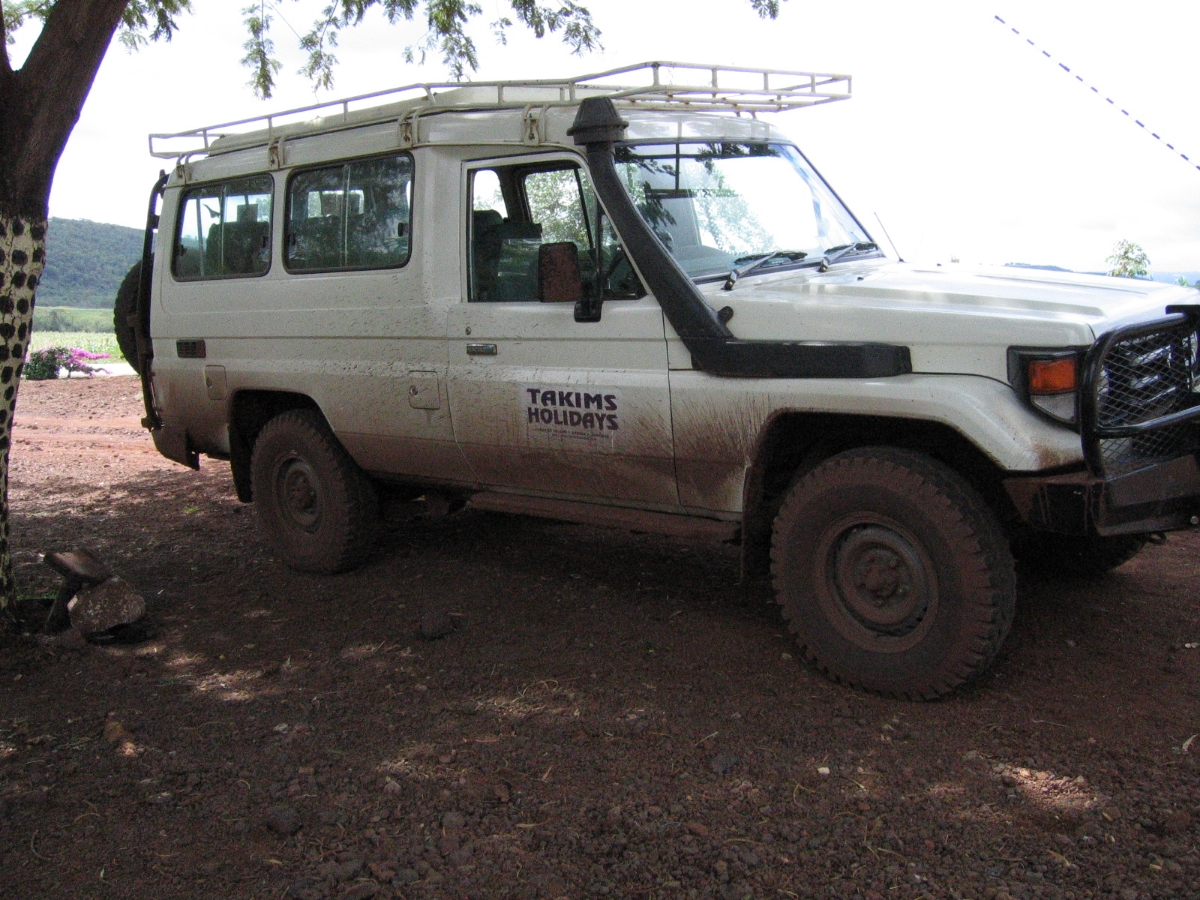 2000: Evolving and moving towards the Toyota Land Cruiser