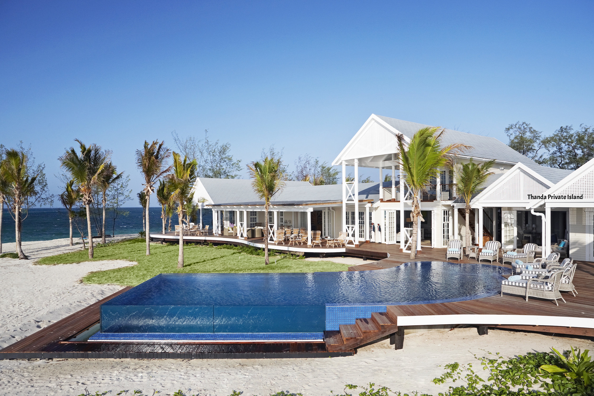 Thanda_Island_Villa_Outside_takims_holidays.jpg