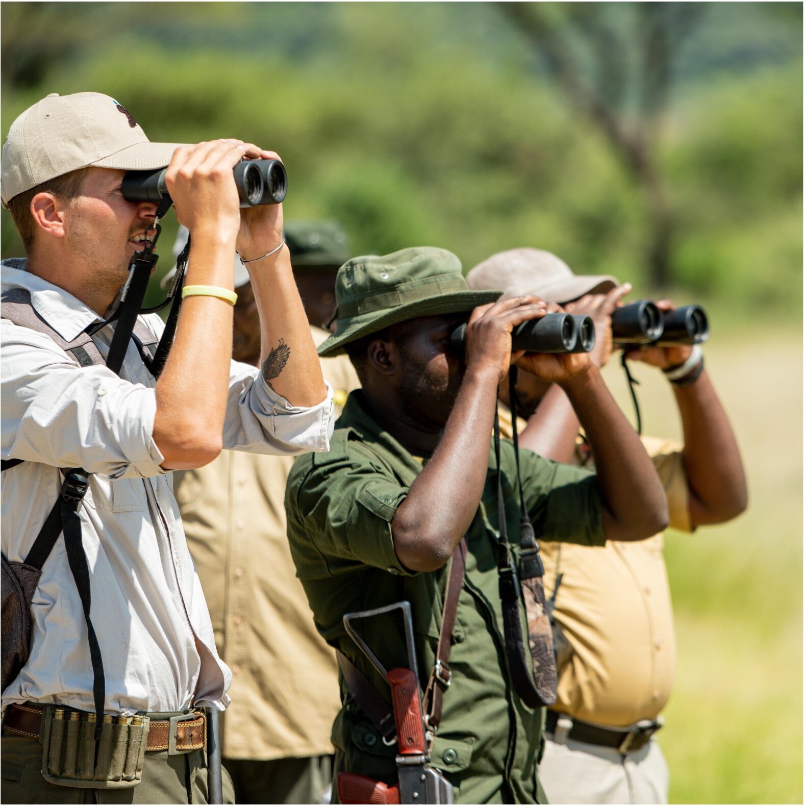 Scouting the savannah with eagle-eyed precision! 🌿🔍 Our expert guides are your gateway to the hidden wonders of Tanzania's wilderness. Join us and see the wild through their eyes.

#RoyalTourTanzania #TheRoyalTour #travel #nature #wildlife #africa 