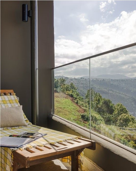 Wake up to breathtaking views at Melia Ngorongoro Lodge! 🍃 From your private balcony to your cozy room, every corner of this retreat offers panoramic sights of the crater’s endless beauty. Relax, unwind, and let nature surround you 🌄
Swipe ➡