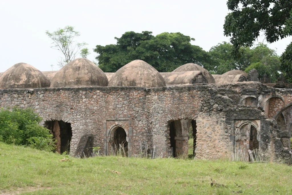 kilwa small domed mosque.jpg
