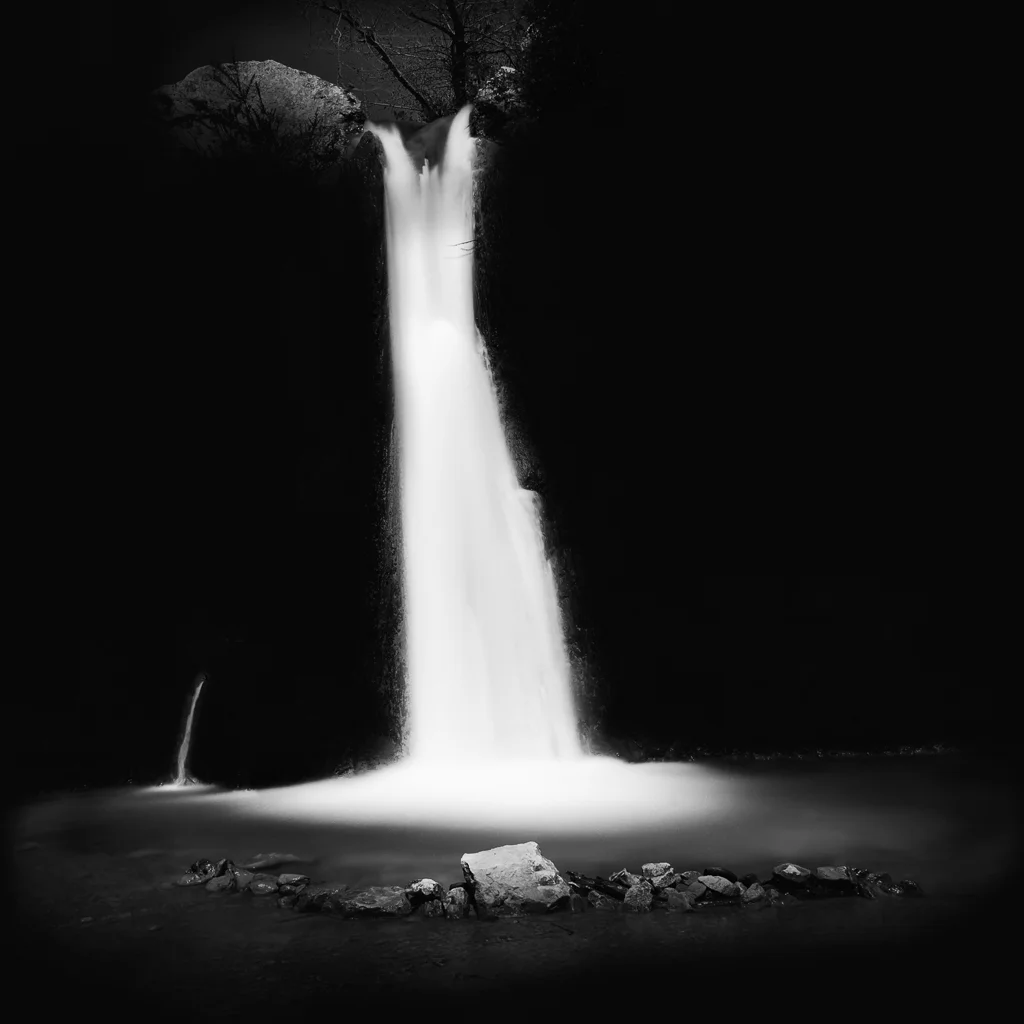 2waterfall-815-Edit.jpg